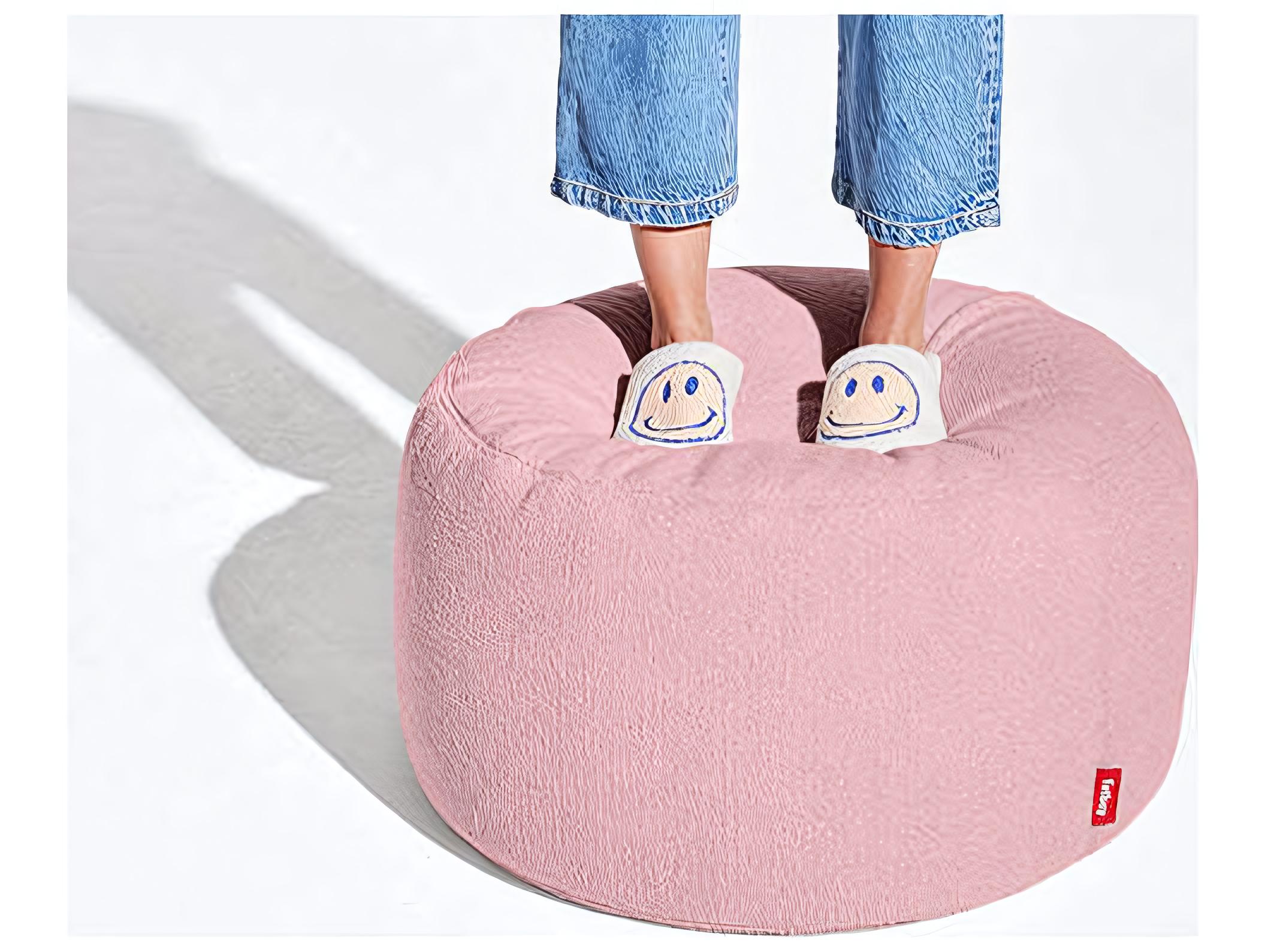 Fatboy Point Large Sherpa Pouf in Pinky Promise