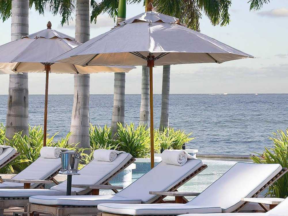 Fiberbuilt Bridgewater Fiber Teak 11 Foot Octagon Pulley Wood Outdoor Patio Umbrella