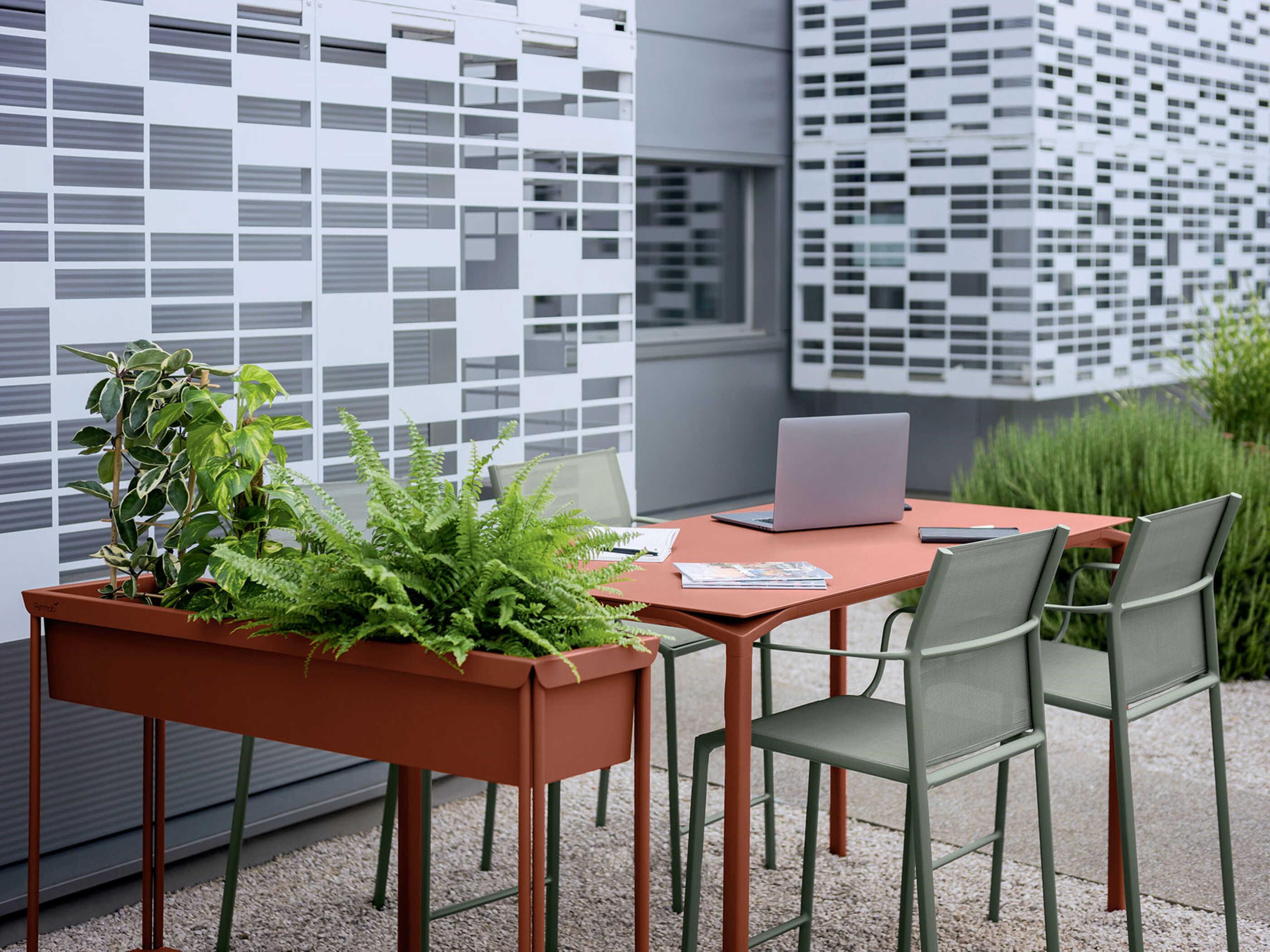 Fermob Calvi Aluminum Dining Set