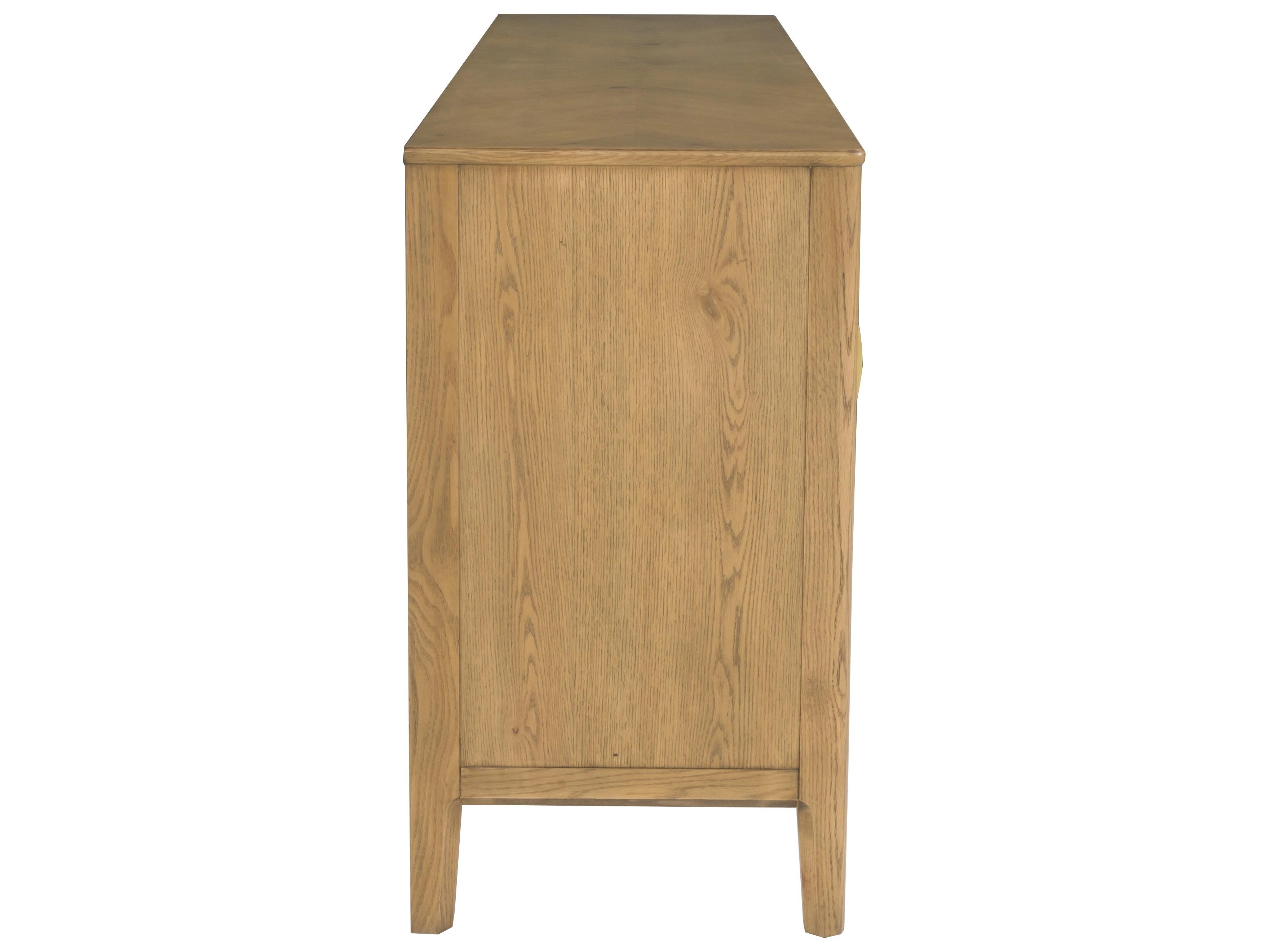 Fairfield Chair Maxwell 80" Oak Wood Sideboard