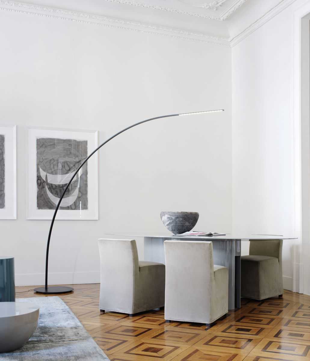 Fontana Arte Yumi LED Black Floor Lamp