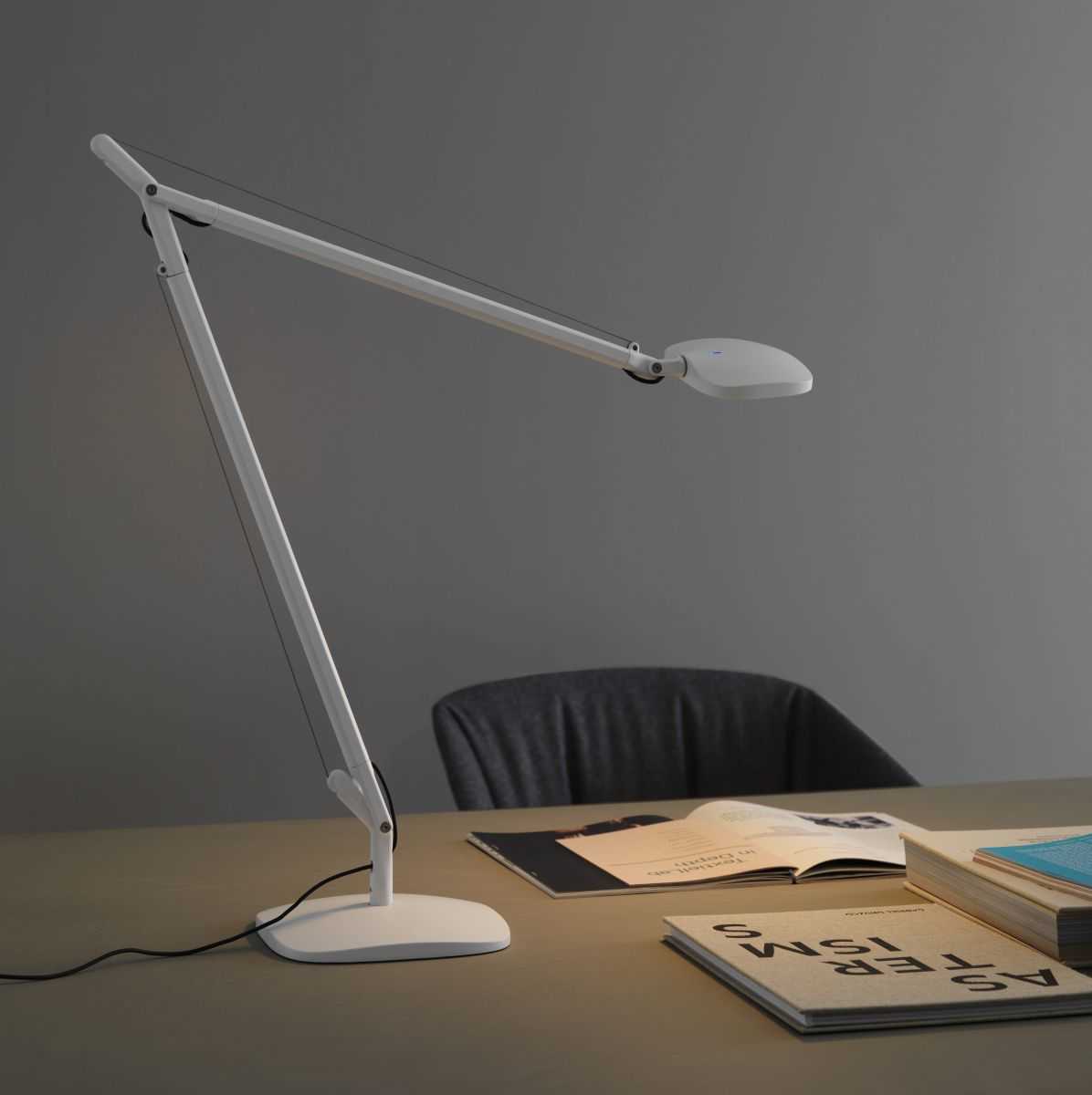 Fontana Arte Volee LED White Desk Lamp