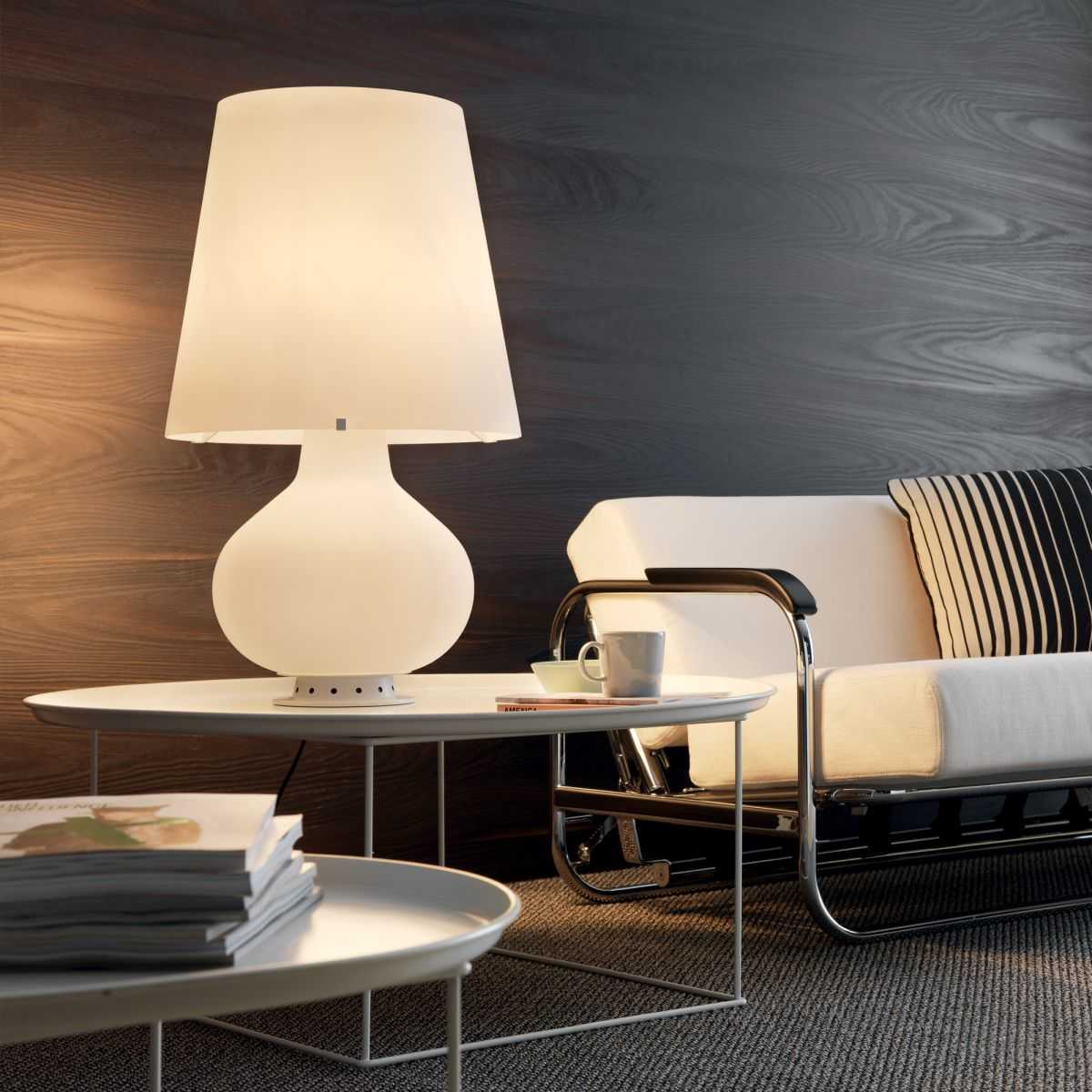 Fontana Arte 1853 Frosted White Blown Glass Table Lamp