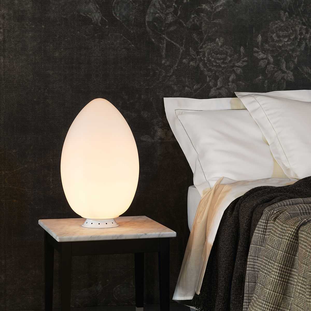 Fontana Arte Uovo White Glass Table Lamp