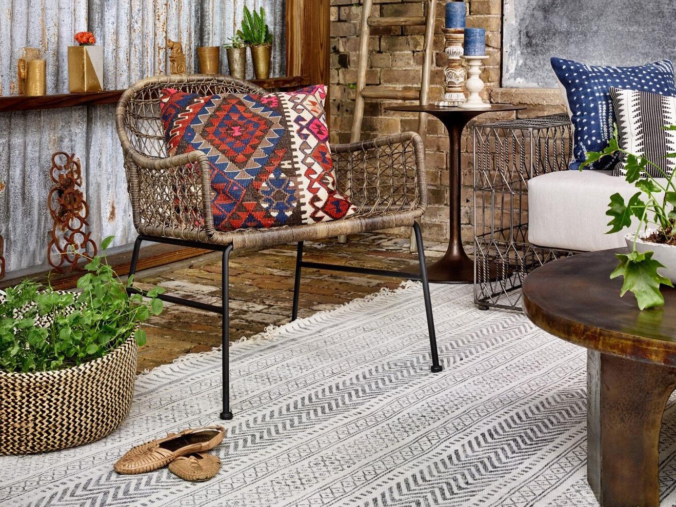 Four Hands Marlow Tulip Round Metal Antique Rust End Table