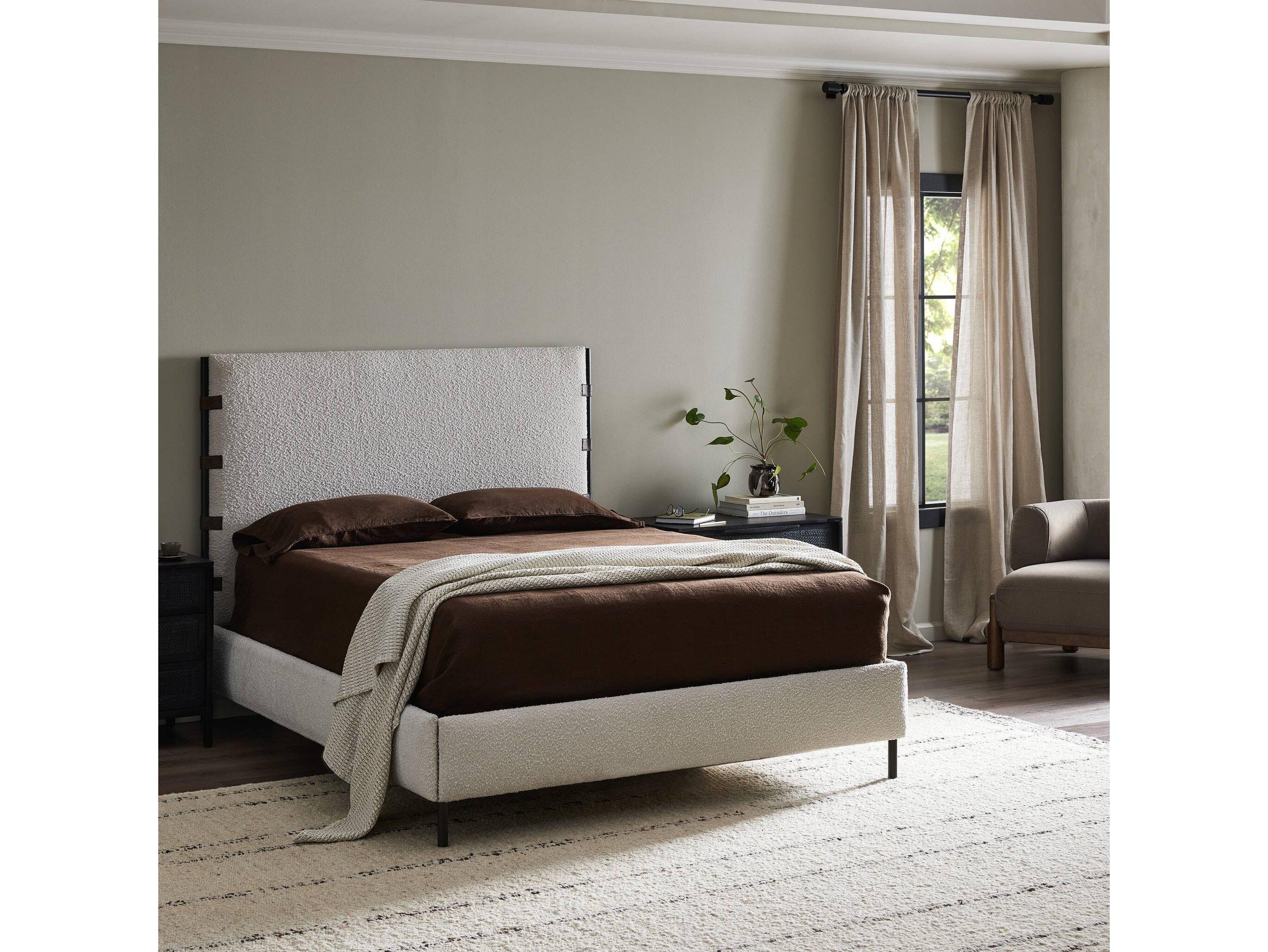 Four Hands Irondale Anderson Knoll Natural Queen Bed
