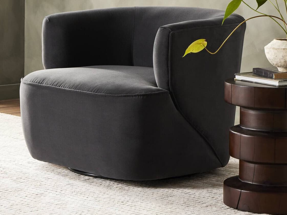 Four Hands Atelier Entertainment Set