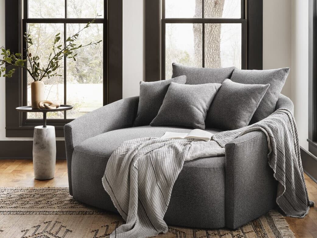 Four Hands Atelier Entertainment Set