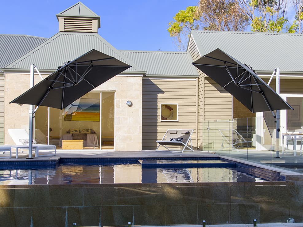 Frankford Aurora Premium Cantilever Aluminum Matte Silver 9 Foot Square Crank Lift Outdoor Patio Umbrella