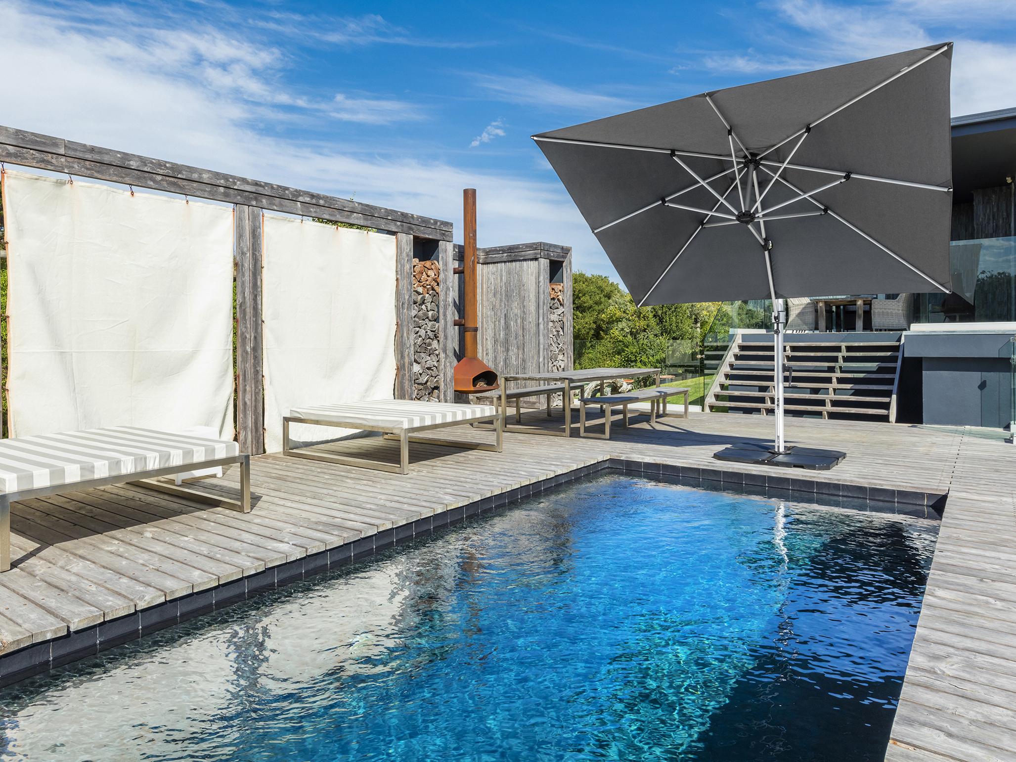 Frankford Aurora Premium Cantilever Aluminum Matte Silver 9 Foot Square Crank Lift Outdoor Patio Umbrella