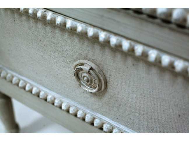 Gabby Caroline 4-Drawers Mindi Wood Dresser