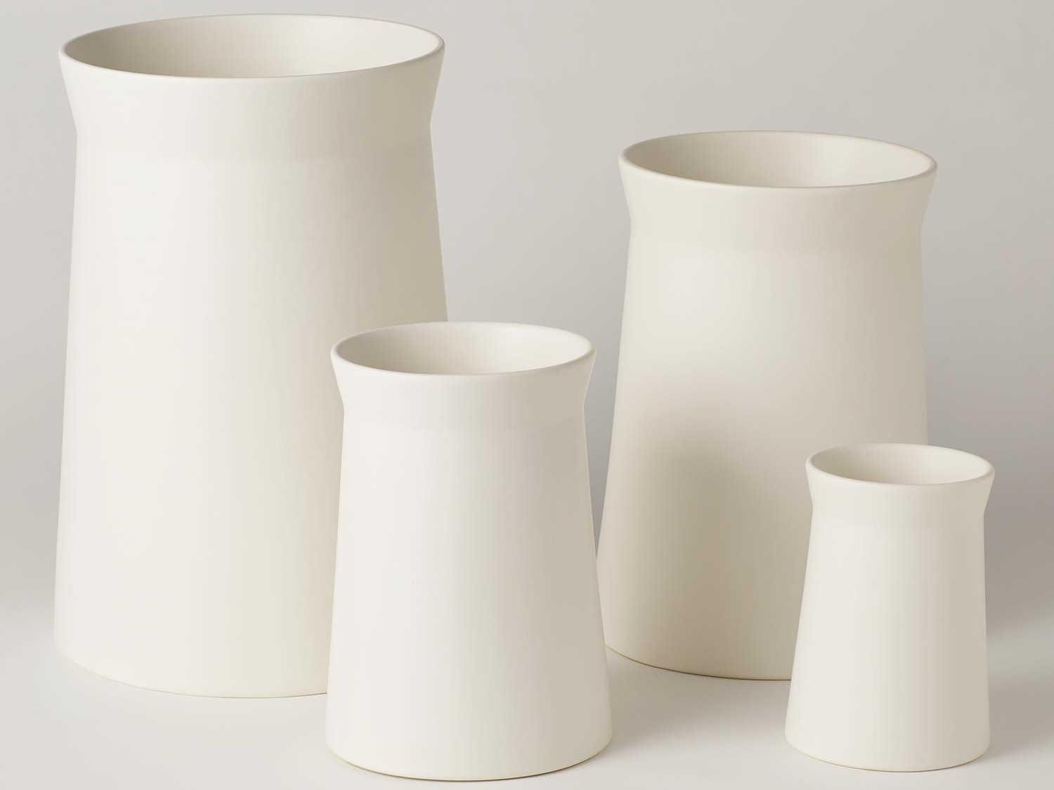 Global Views Soft Curve Vase Moon Medium Vase