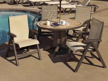 Grosfillex Java Resin Wicker Patio Lounge Set