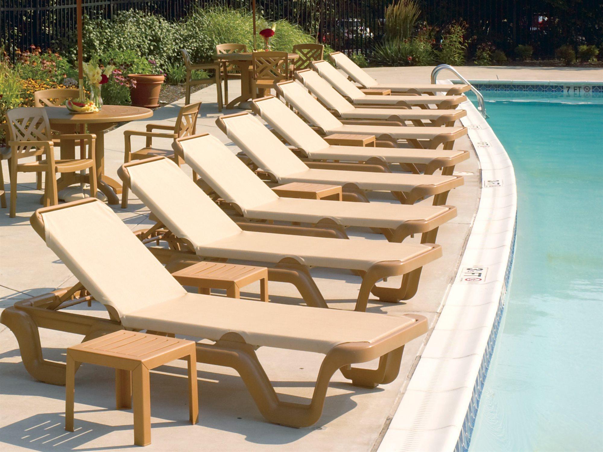 Grosfillex Marina Sling Resin Teakwood Outdoor Lounge Set in Khaki