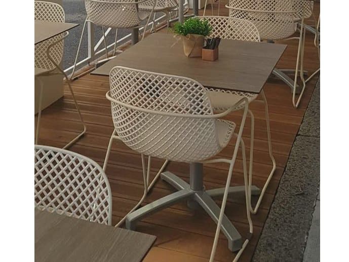 Grosfillex Ramautelle Steel Creme Absolute Patio Dining Set