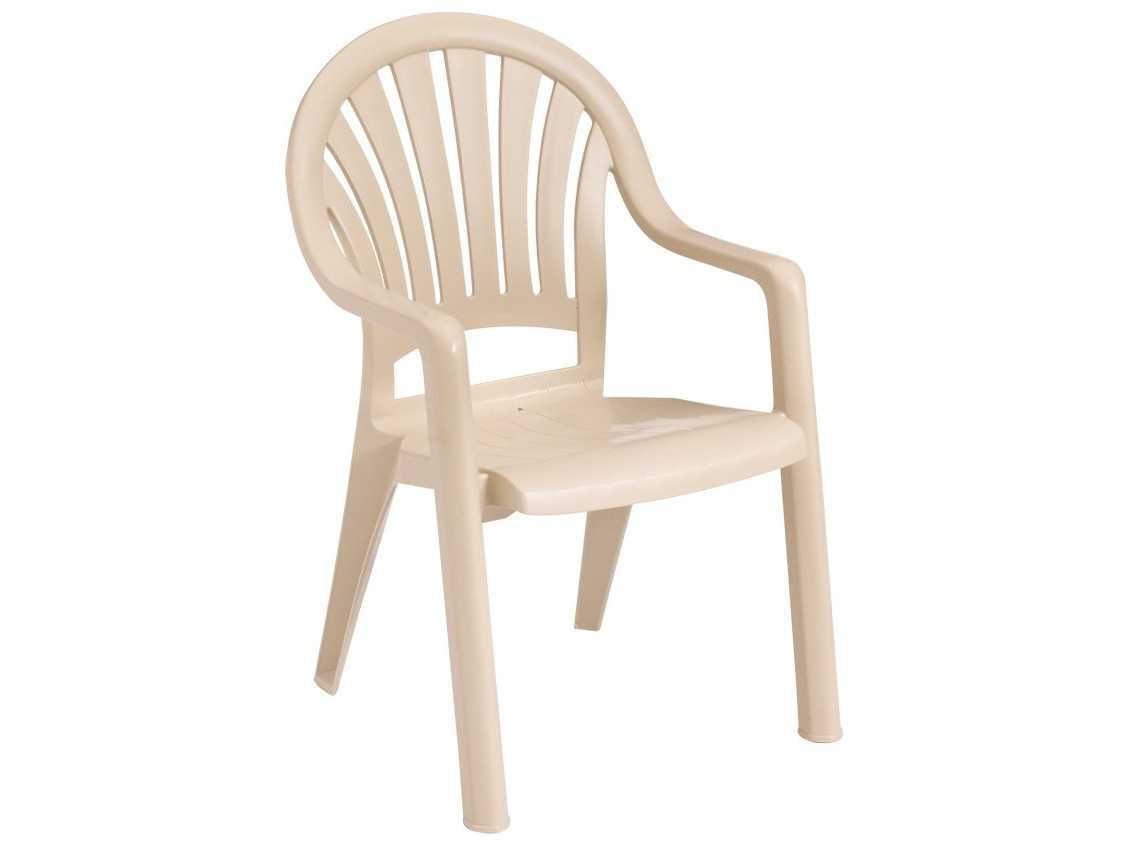 Grosfillex Pacific Fanback Resin Sand Stacking Outdoor Patio Dining Arm Chair