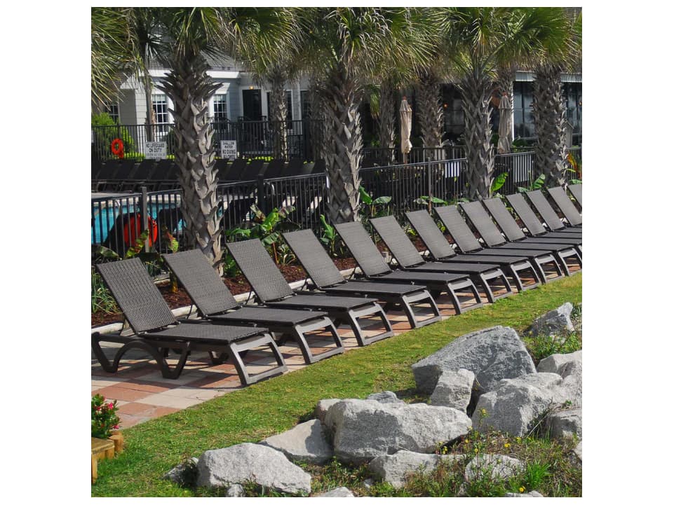 Grosfillex Java Resin Wicker Bronze Adjustable Outdoor Patio Chaise Lounge in Bronze