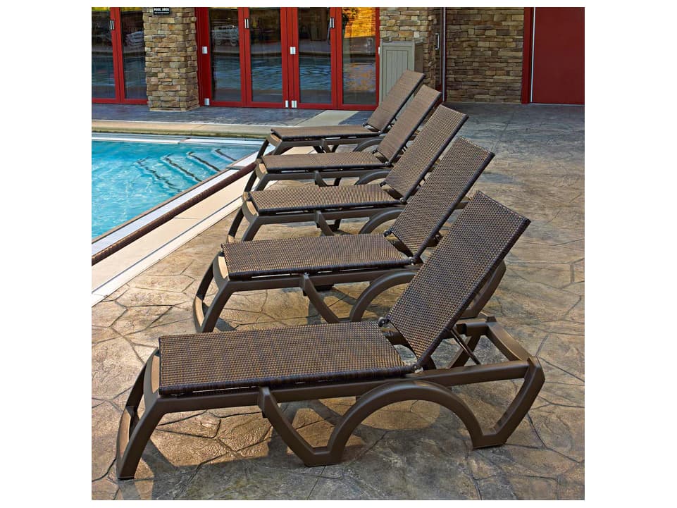Grosfillex Java Resin Wicker Bronze Adjustable Outdoor Patio Chaise Lounge in Bronze