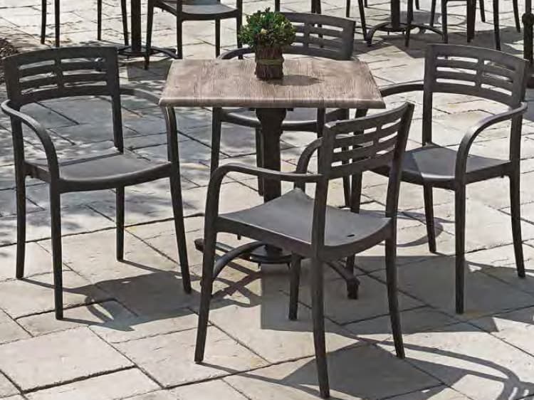 Grosfillex Vogue Resin Outdoor Dining Set