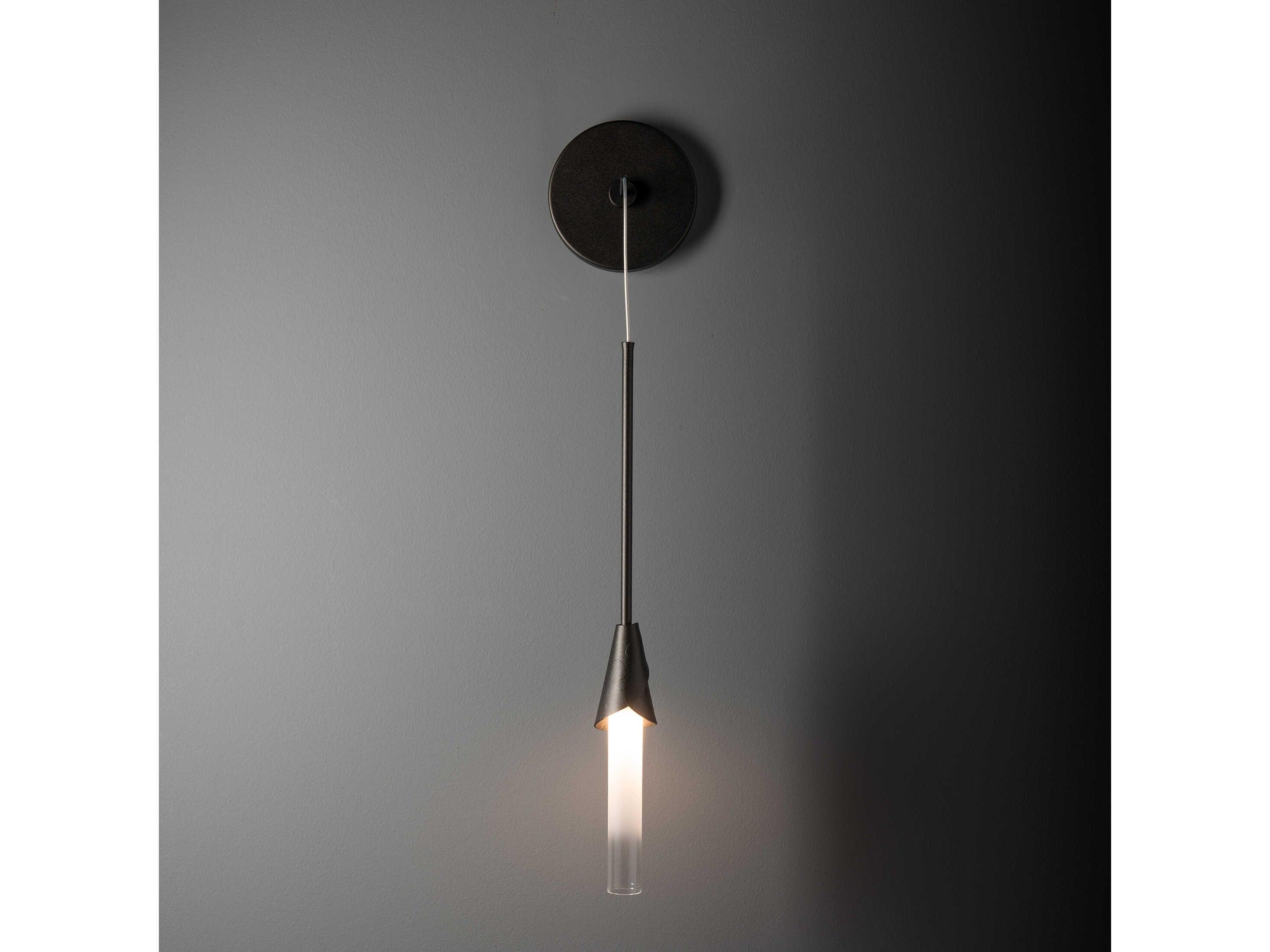 Hubbardton Forge Lilium 1-Light Wall Sconce