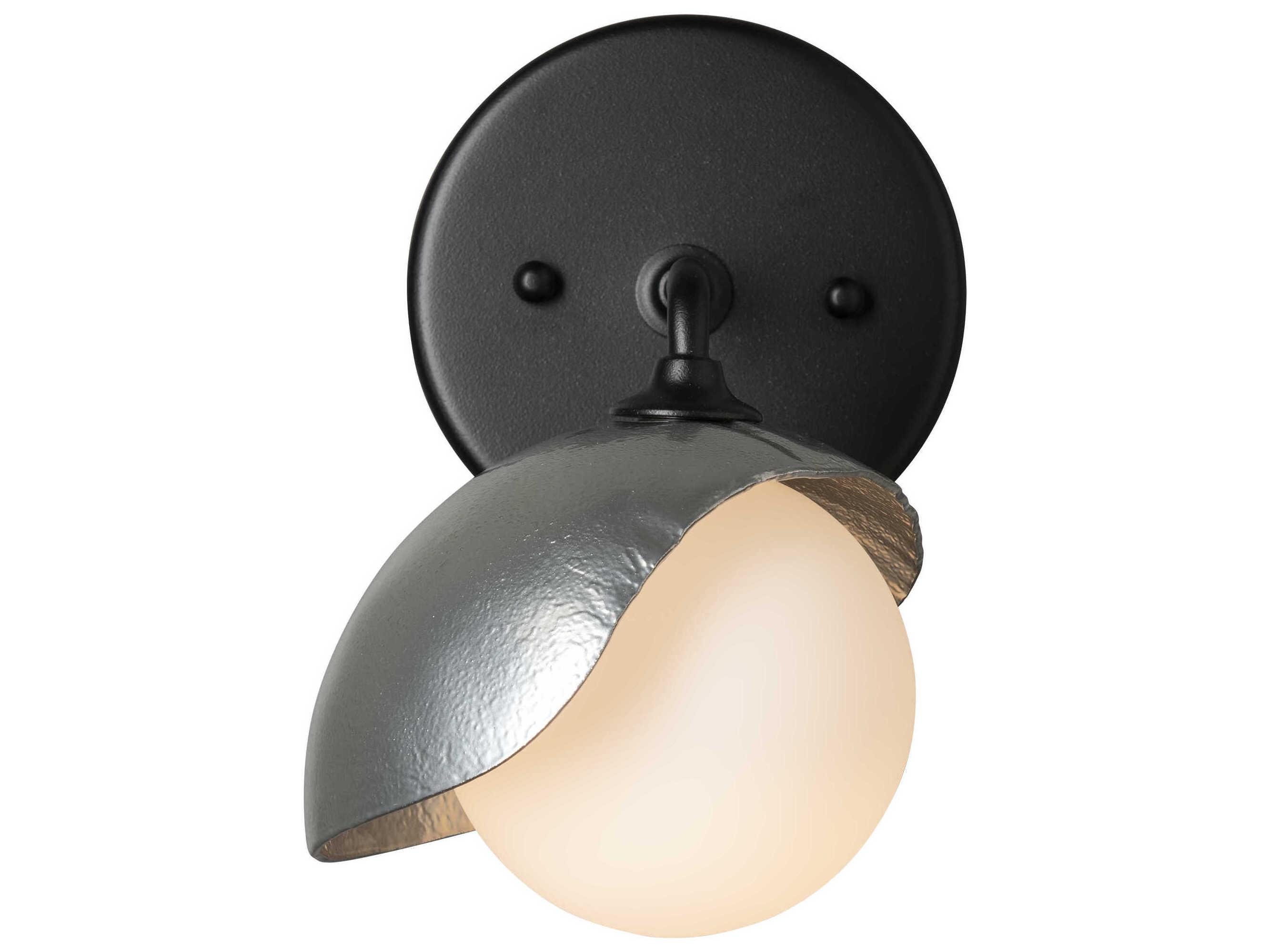 Hubbardton Forge Brooklyn 1-Light Glass Wall Sconce