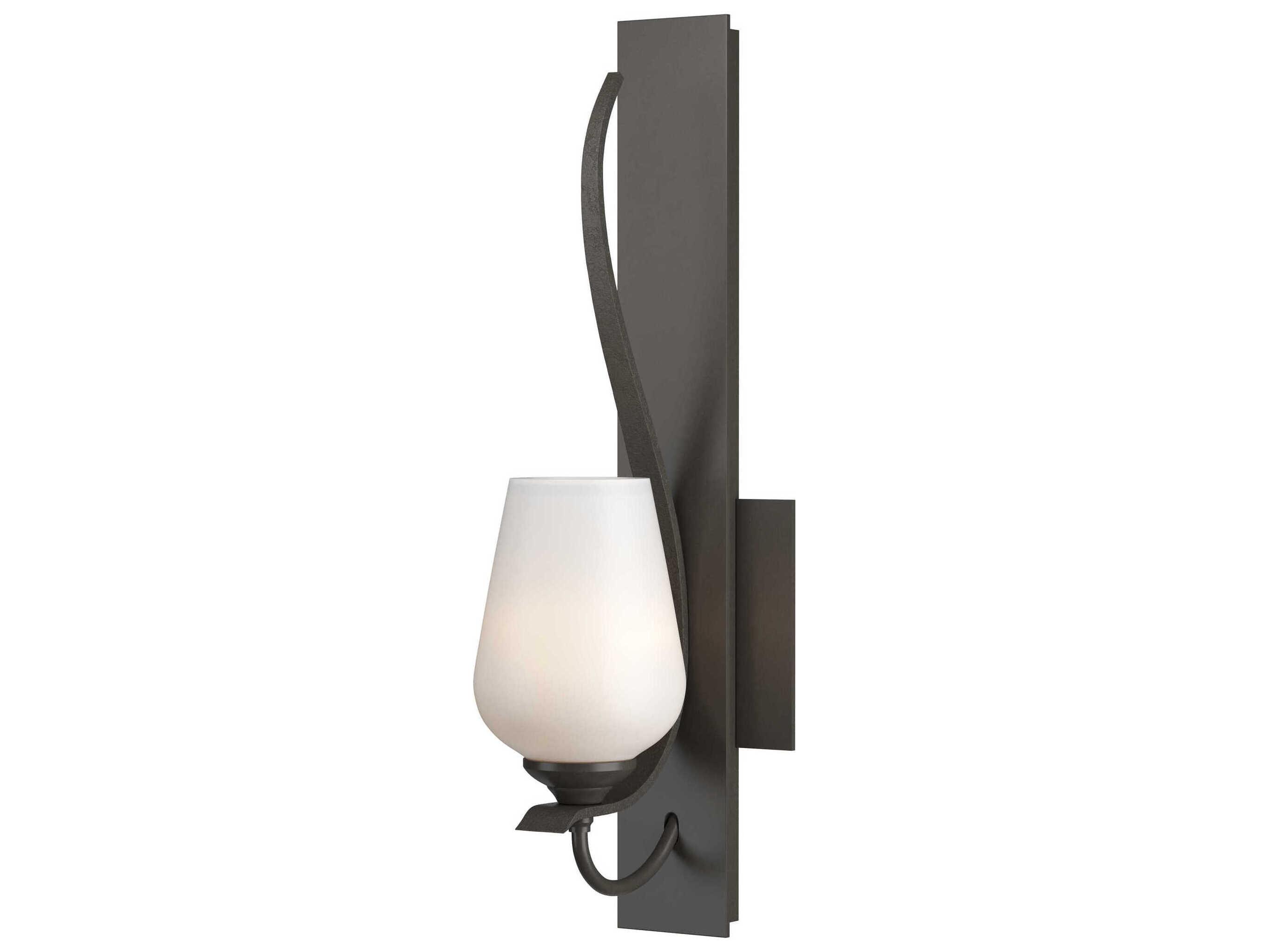 Hubbardton Forge Flora 1-Light Glass Wall Sconce
