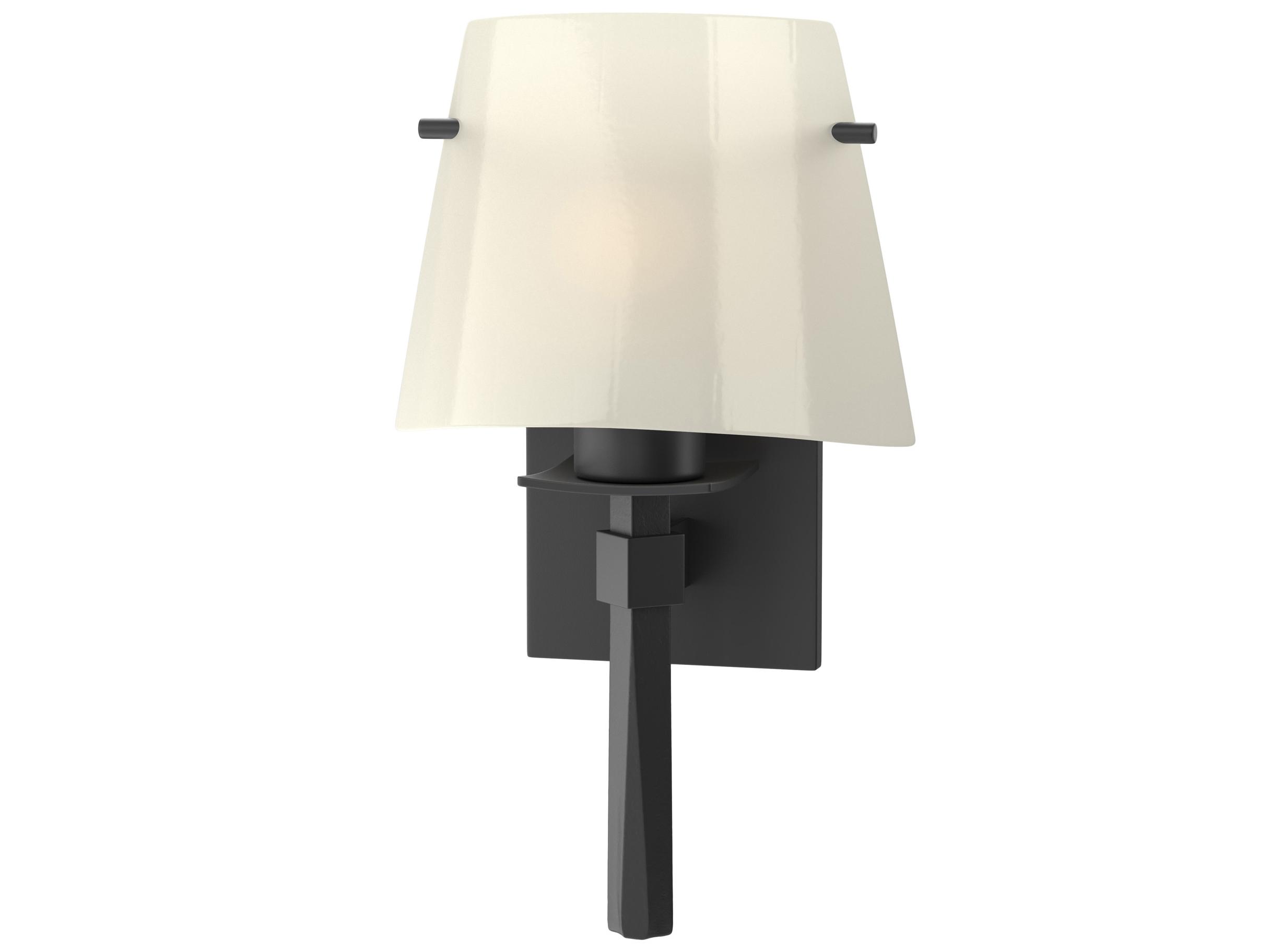 Hubbardton Forge Beacon Hall 1-Light Glass Wall Sconce