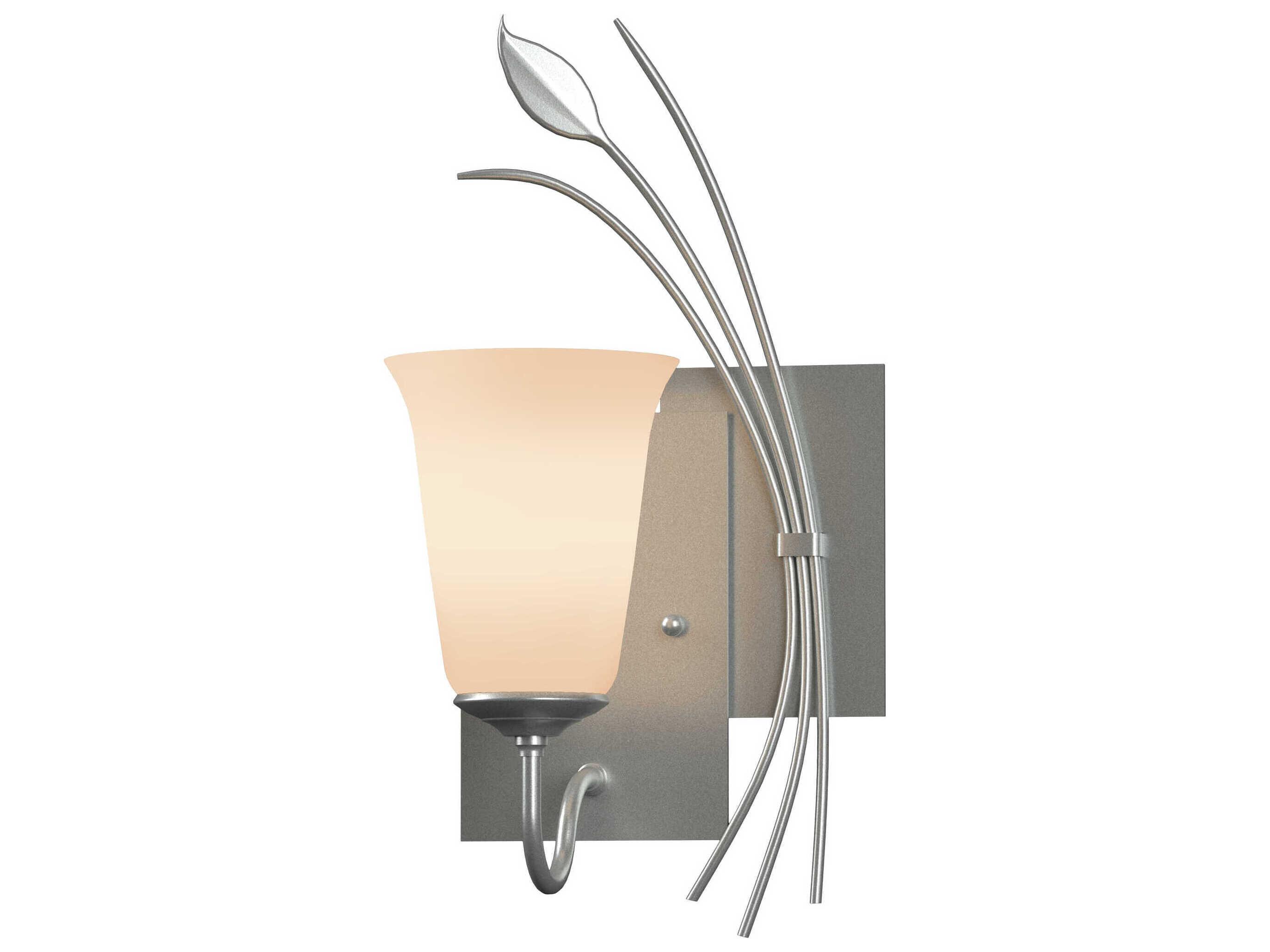 Hubbardton Forge Leaf 1-Light Glass Wall Sconce