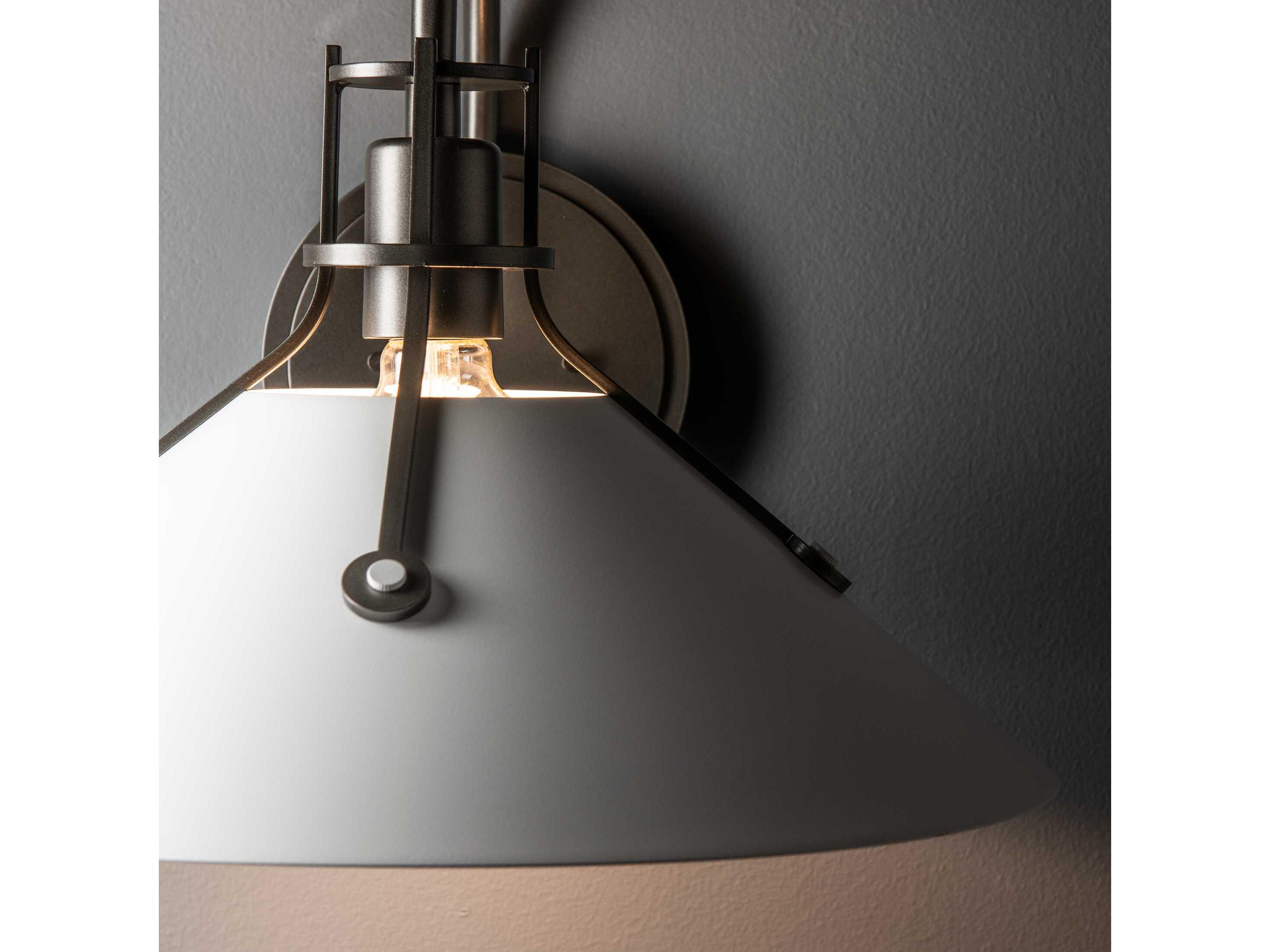 Hubbardton Forge Henry 1-Light Wall Sconce