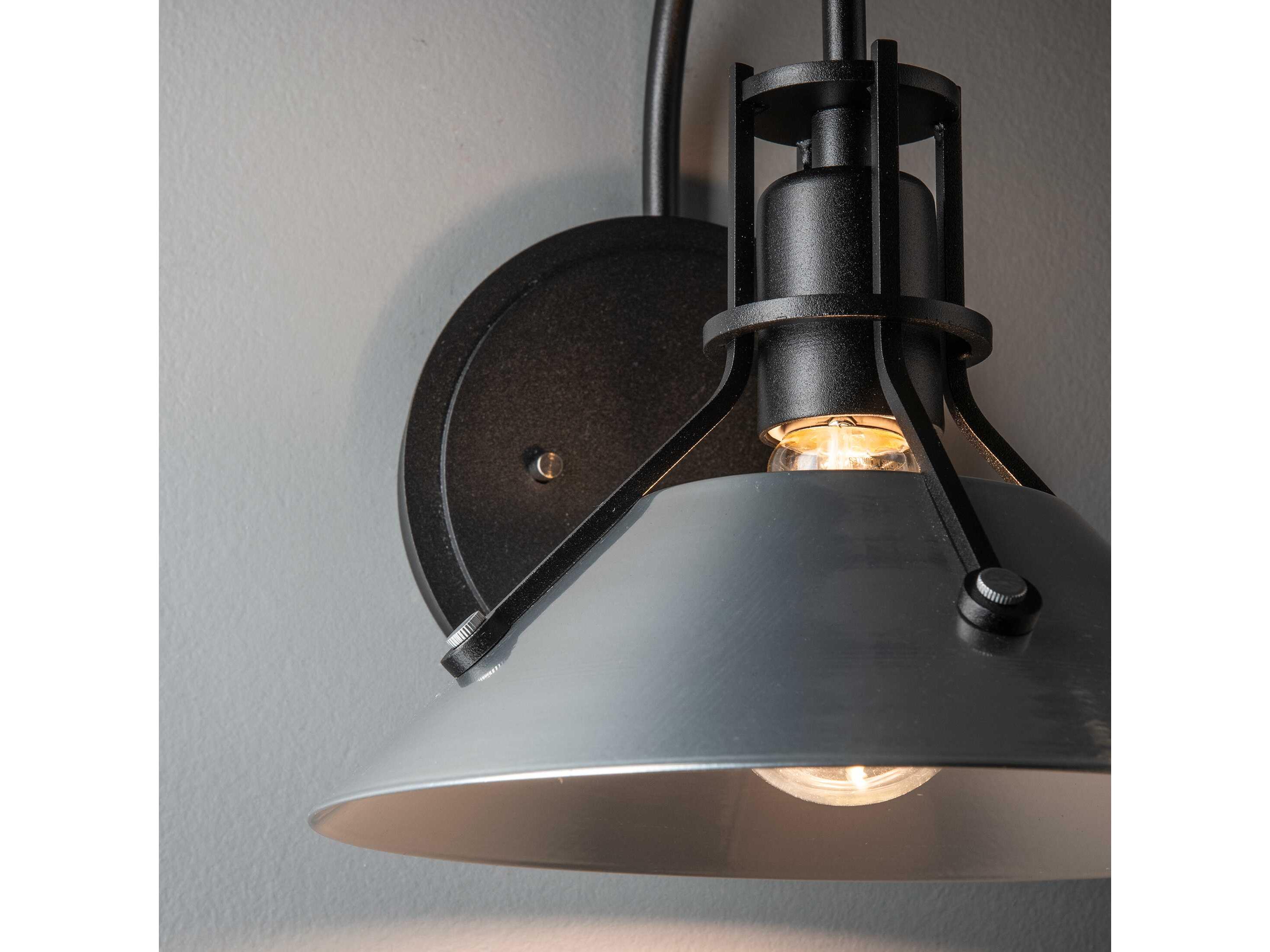 Hubbardton Forge Henry 1-Light Wall Sconce