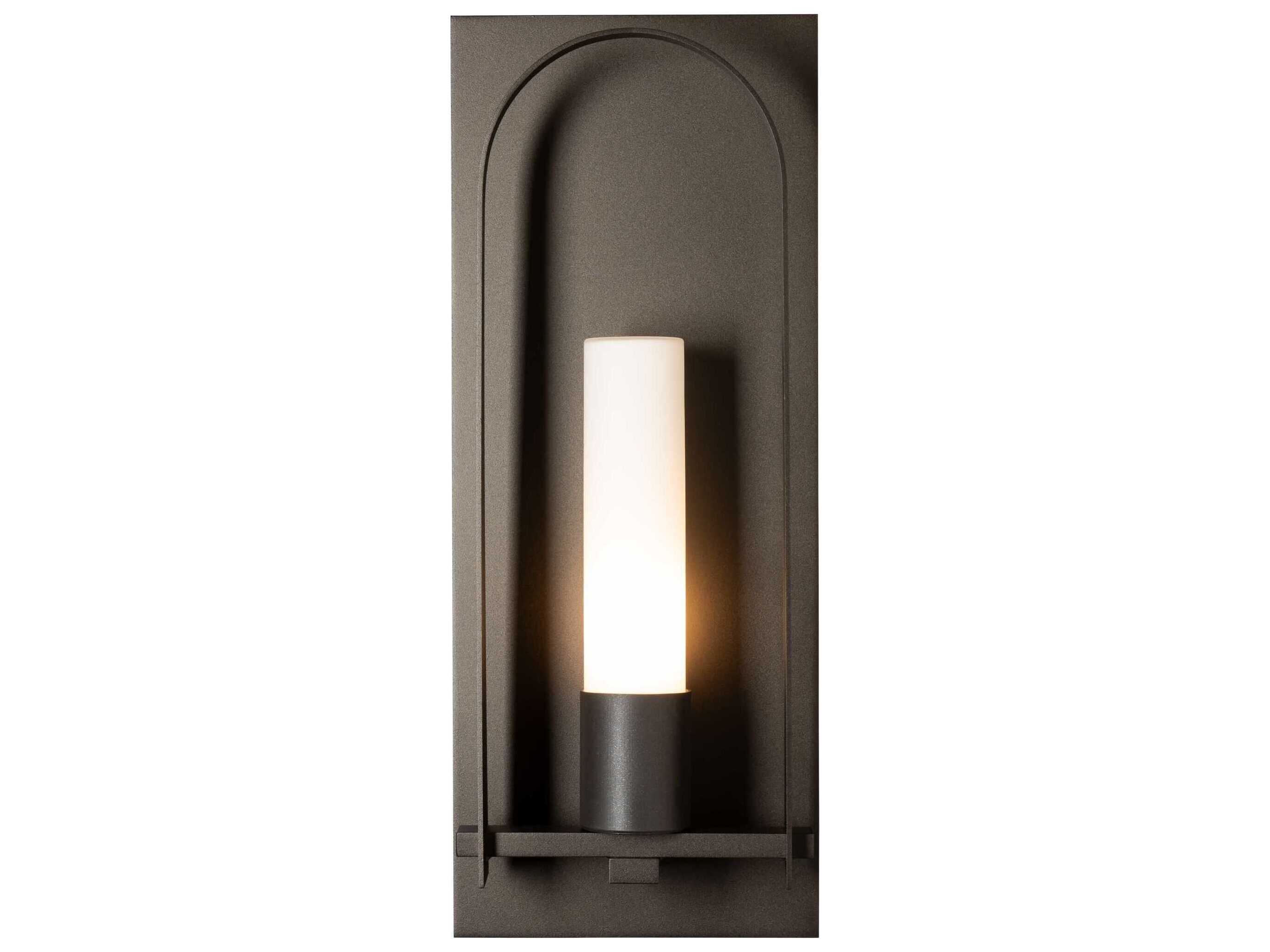 Hubbardton Forge Triomphe 1-Light Outdoor Wall Light
