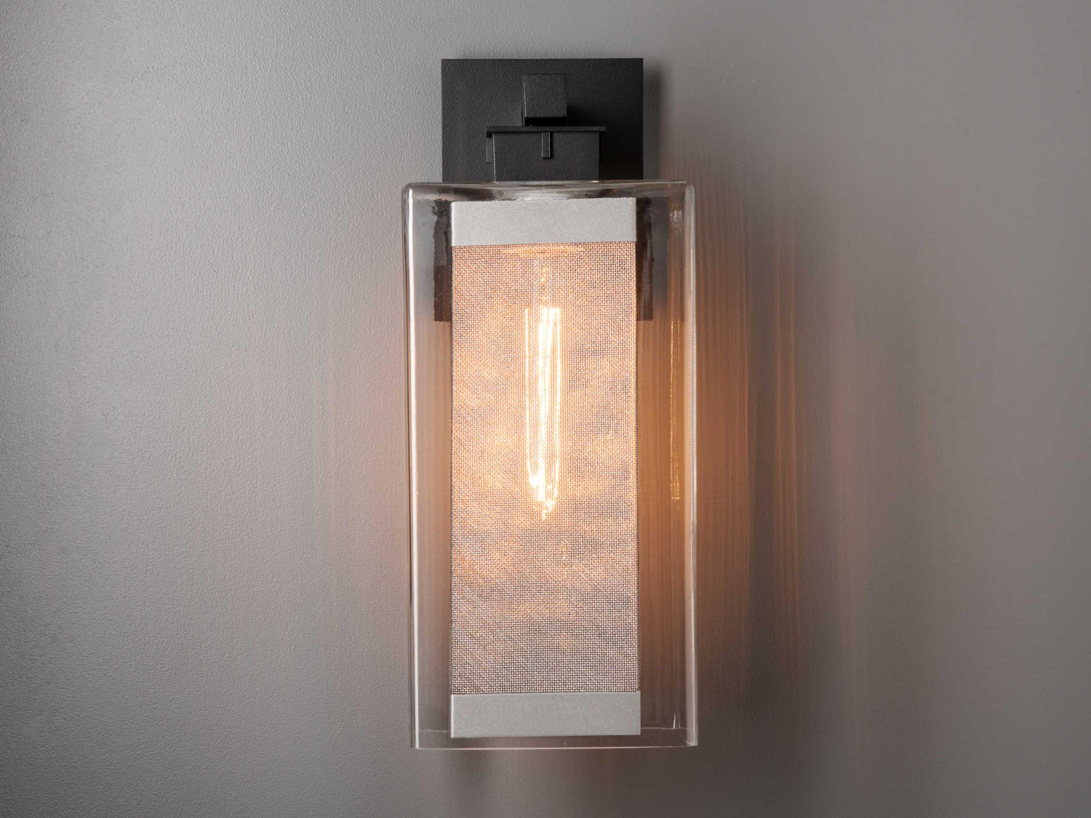Hubbardton Forge Polaris 1 - Light Glass Outdoor Wall Light