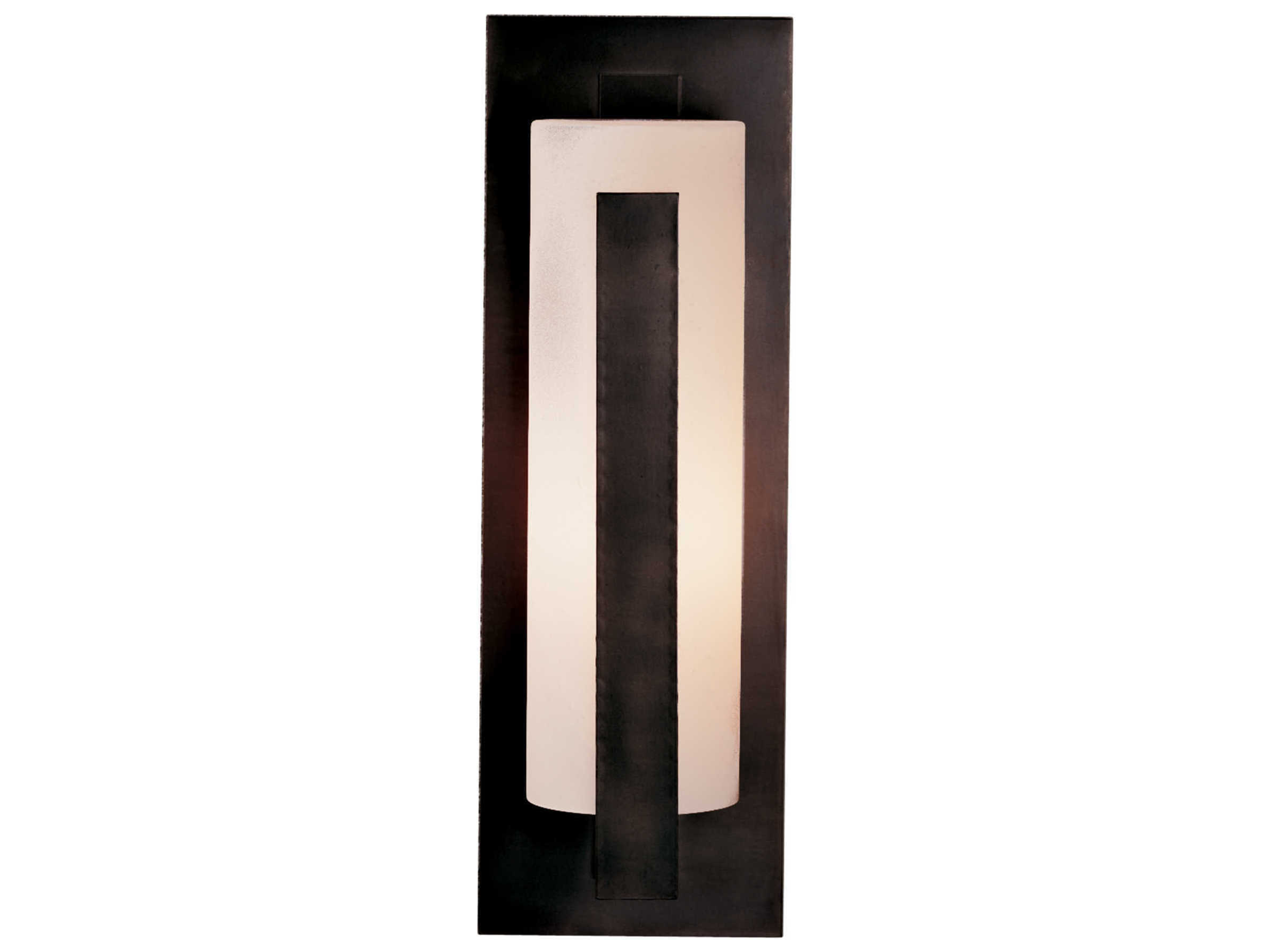 Hubbardton Forge Vertical 1 - Light Incandescent Outdoor Wall Light