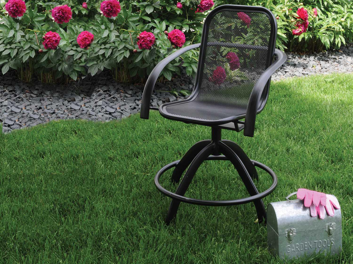 Homecrest Florida Mesh Aluminum Swivel Patio Bar Stool