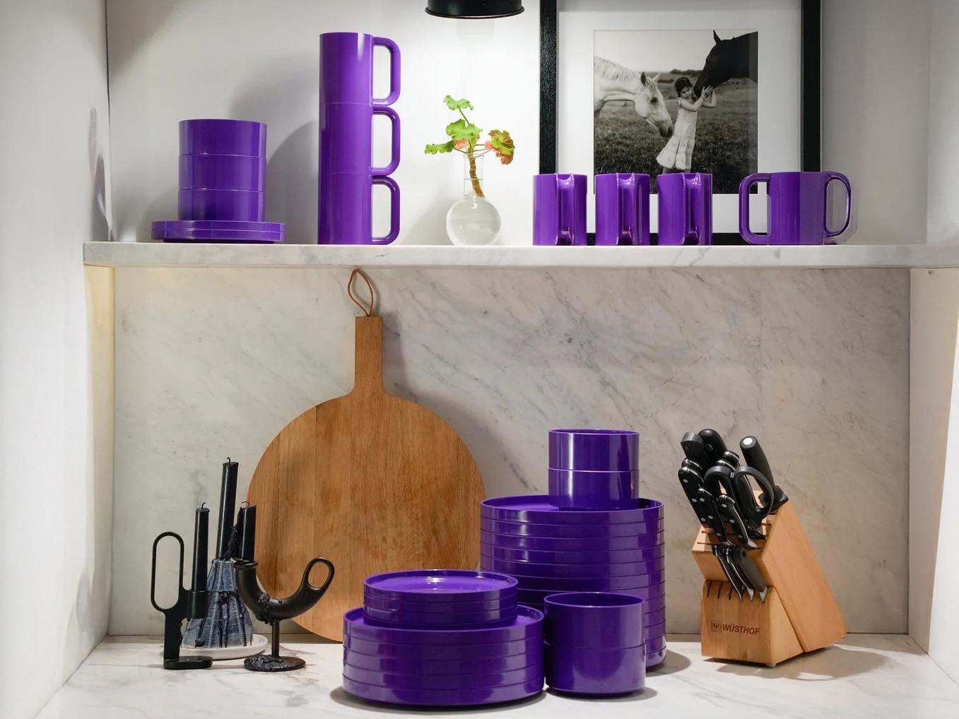 Heller Outdoor Max Purple Dinnerware Kit 24 (6 dinner plates, 6 salad plates, 6 bowls, 6 mugs)