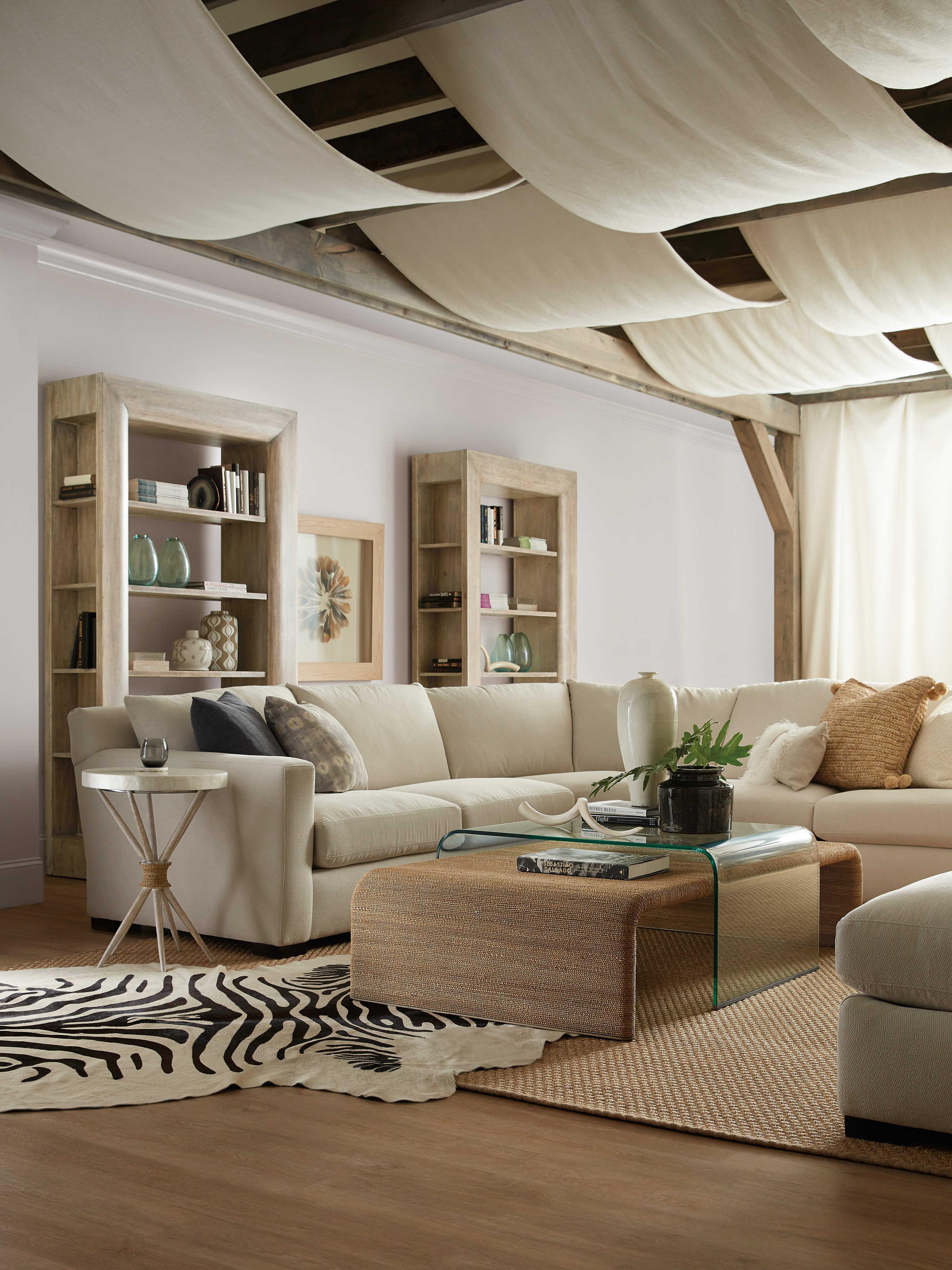 Hooker Furniture American Life - Amani Round Capiz Shell Buff Almond End Table