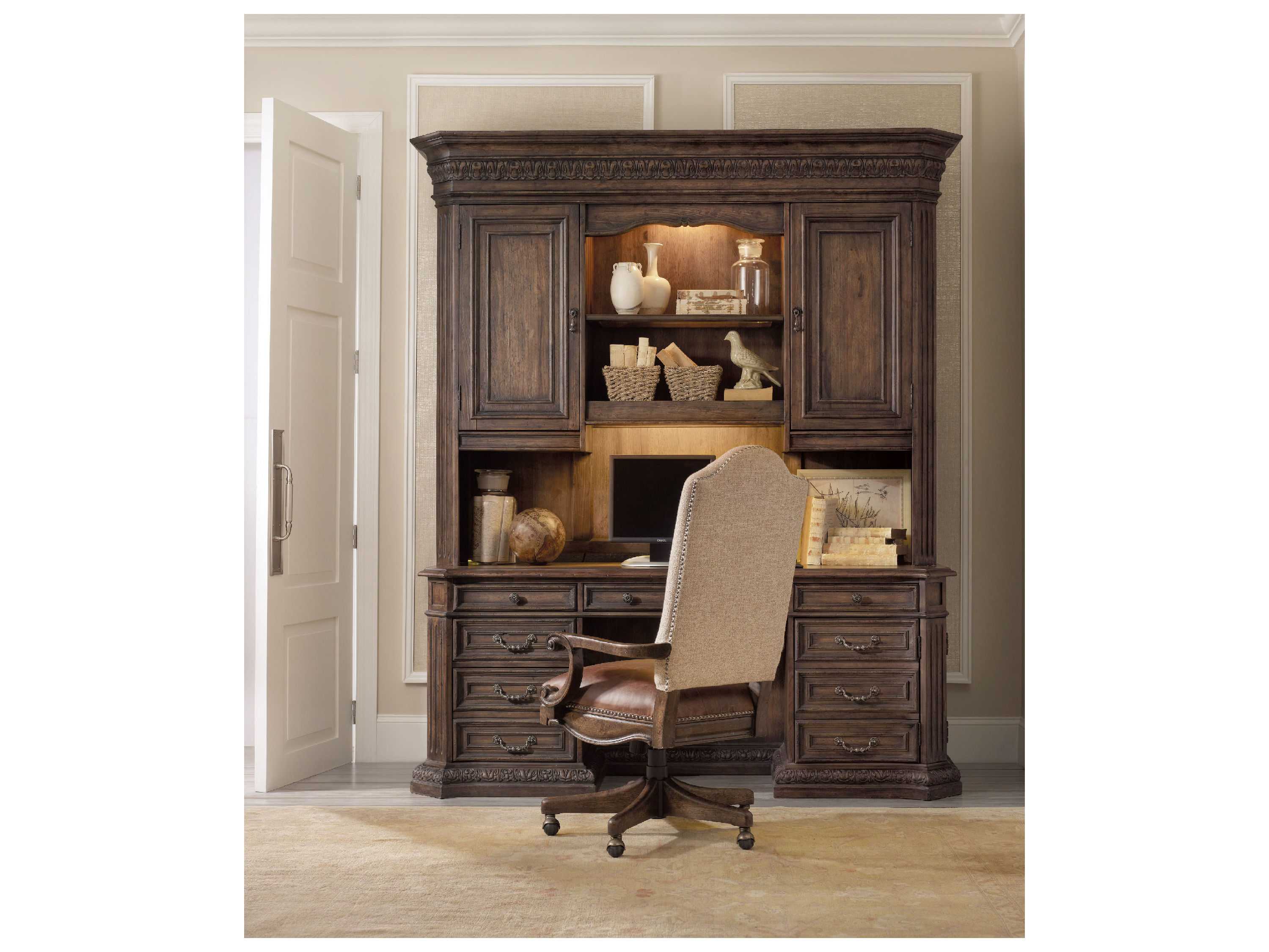 Luxecor Heritage Brown Upholstered Adjustable Swivel Tilt Executive Desk Chair