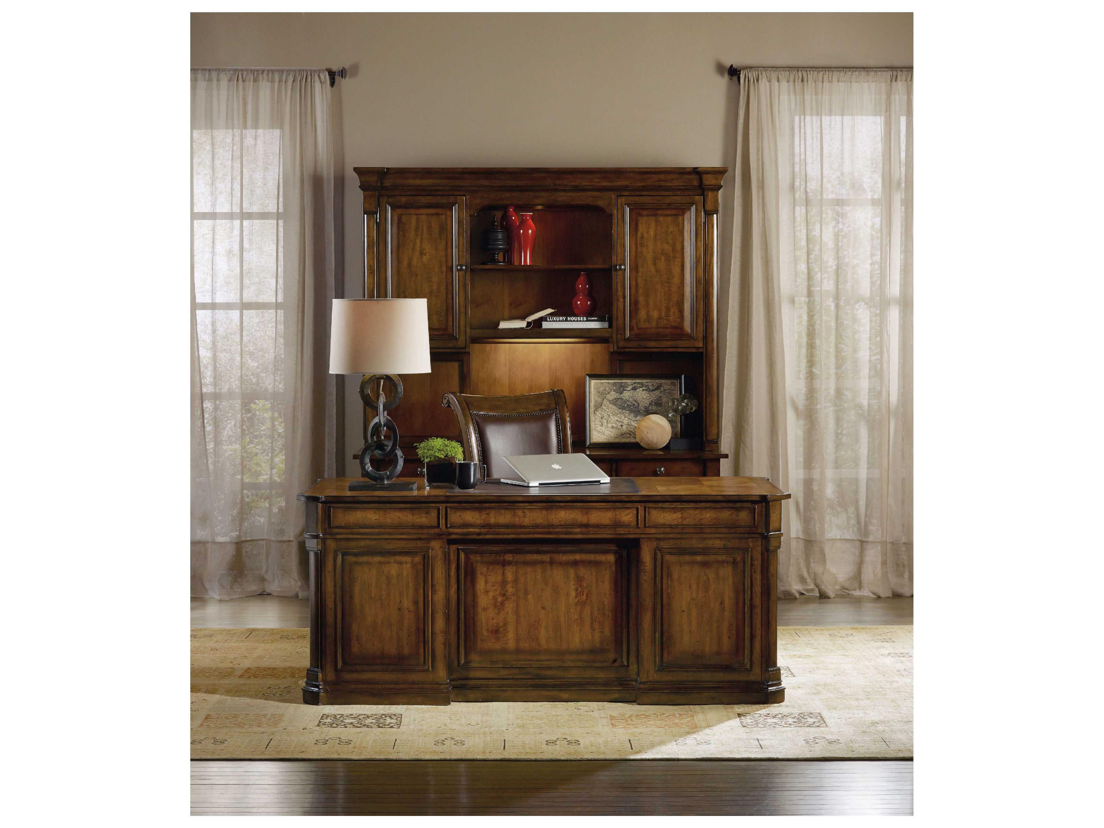 Hooker Furniture Tynecastle Wood Brown Alder Executive Desk