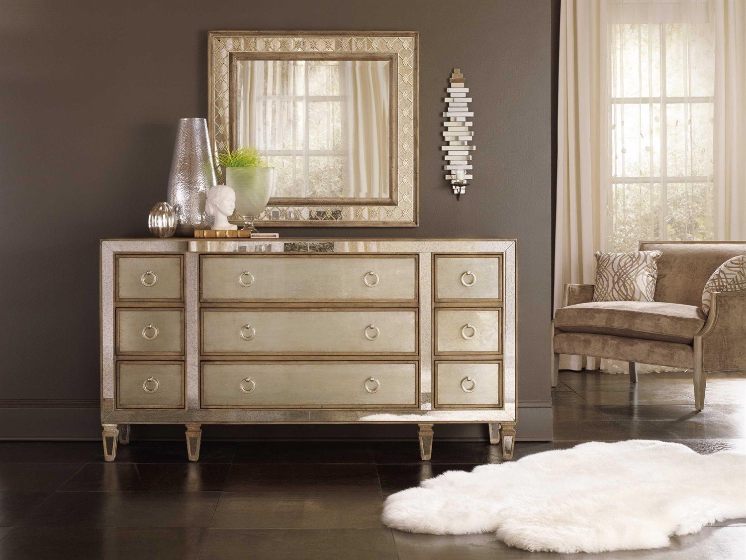 Hooker Furniture Sanctuary 9-Drawers Silver Hardwood Dresser