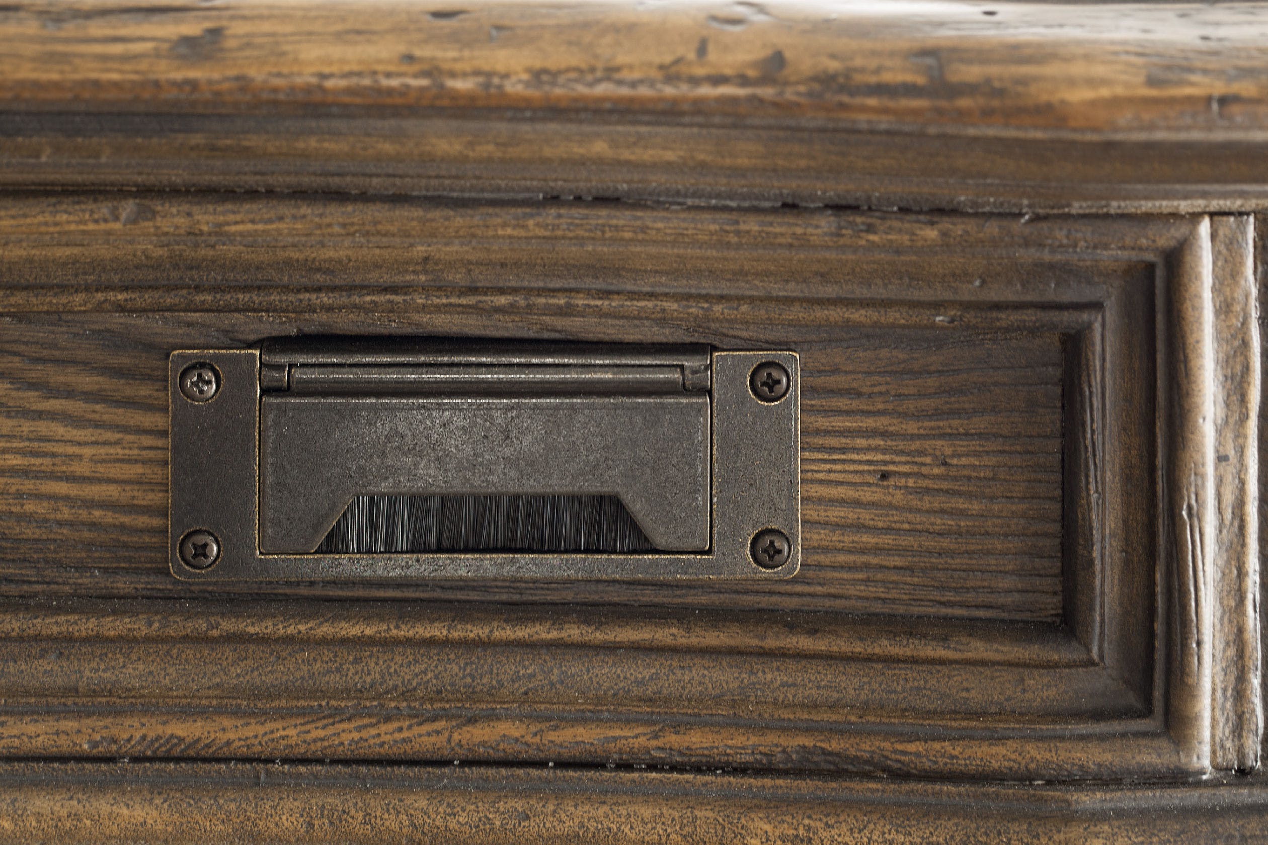 Luxecor Heritage St Hedwig Timeworn Saddle Brown Anthracite Black Hardwood Executive Desk