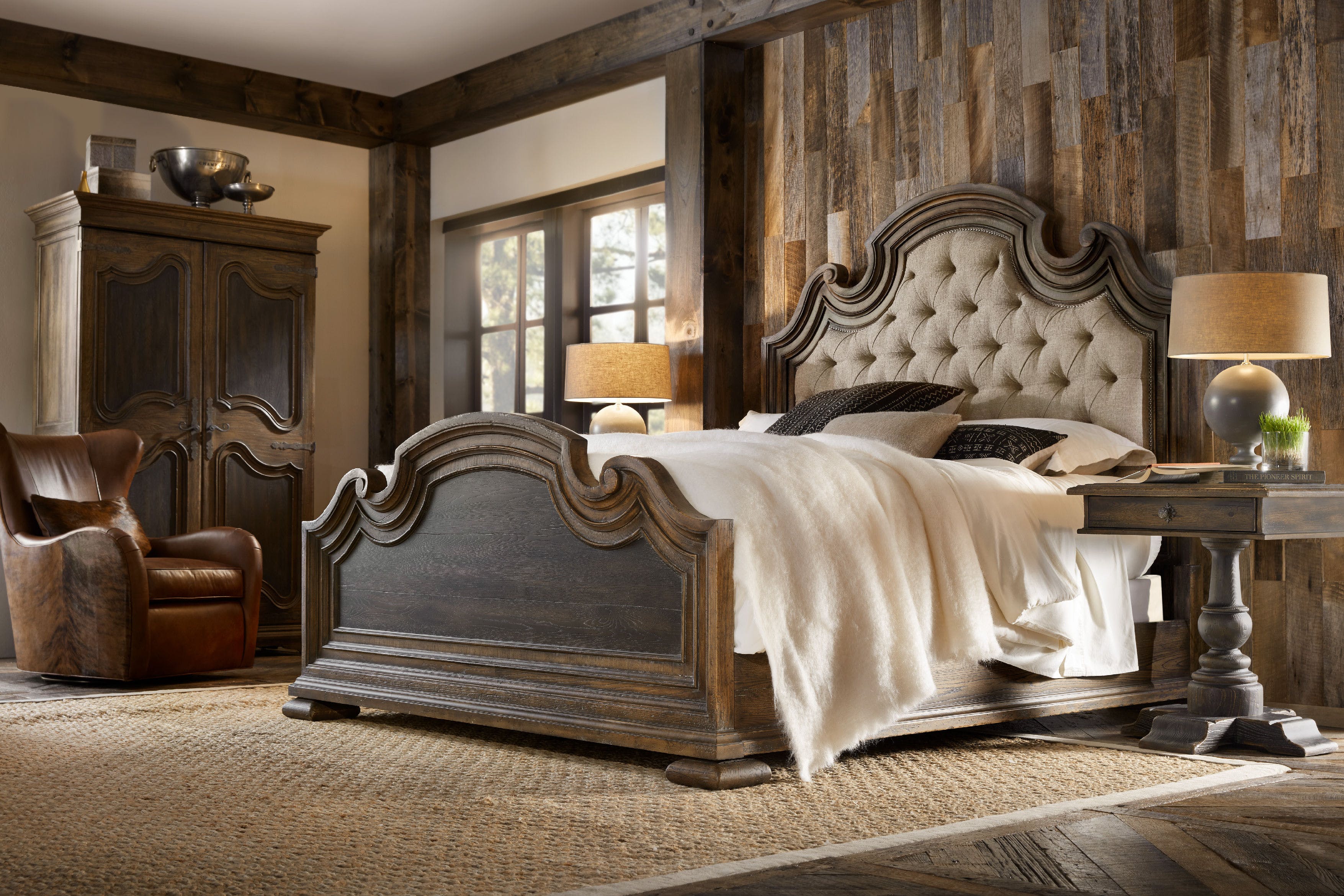 Hooker Furniture Hill Country Hardwood Upholstered California King Panel Bed