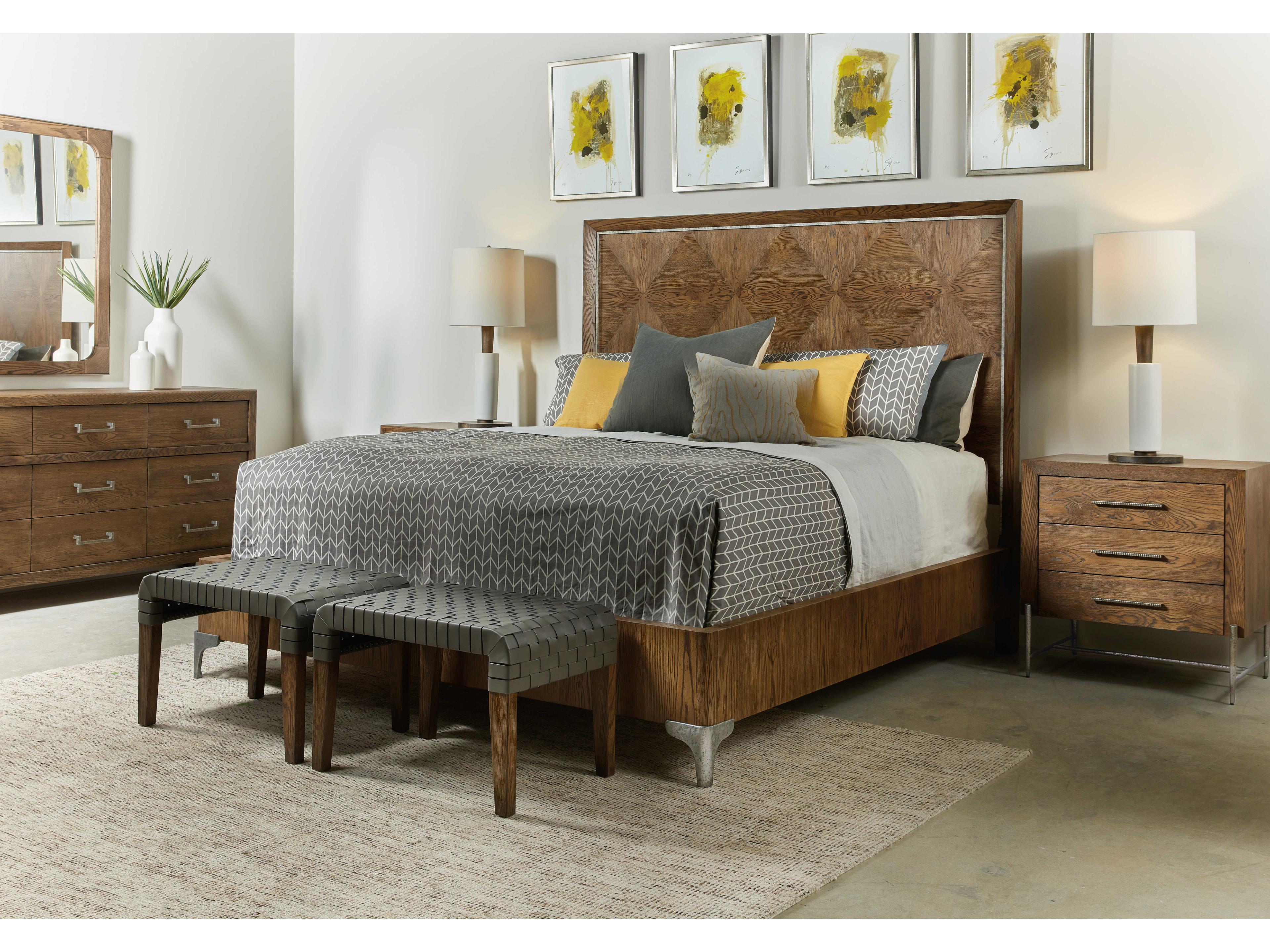 Hooker Furniture Chapman Wood Brown Oak King Panel Bed