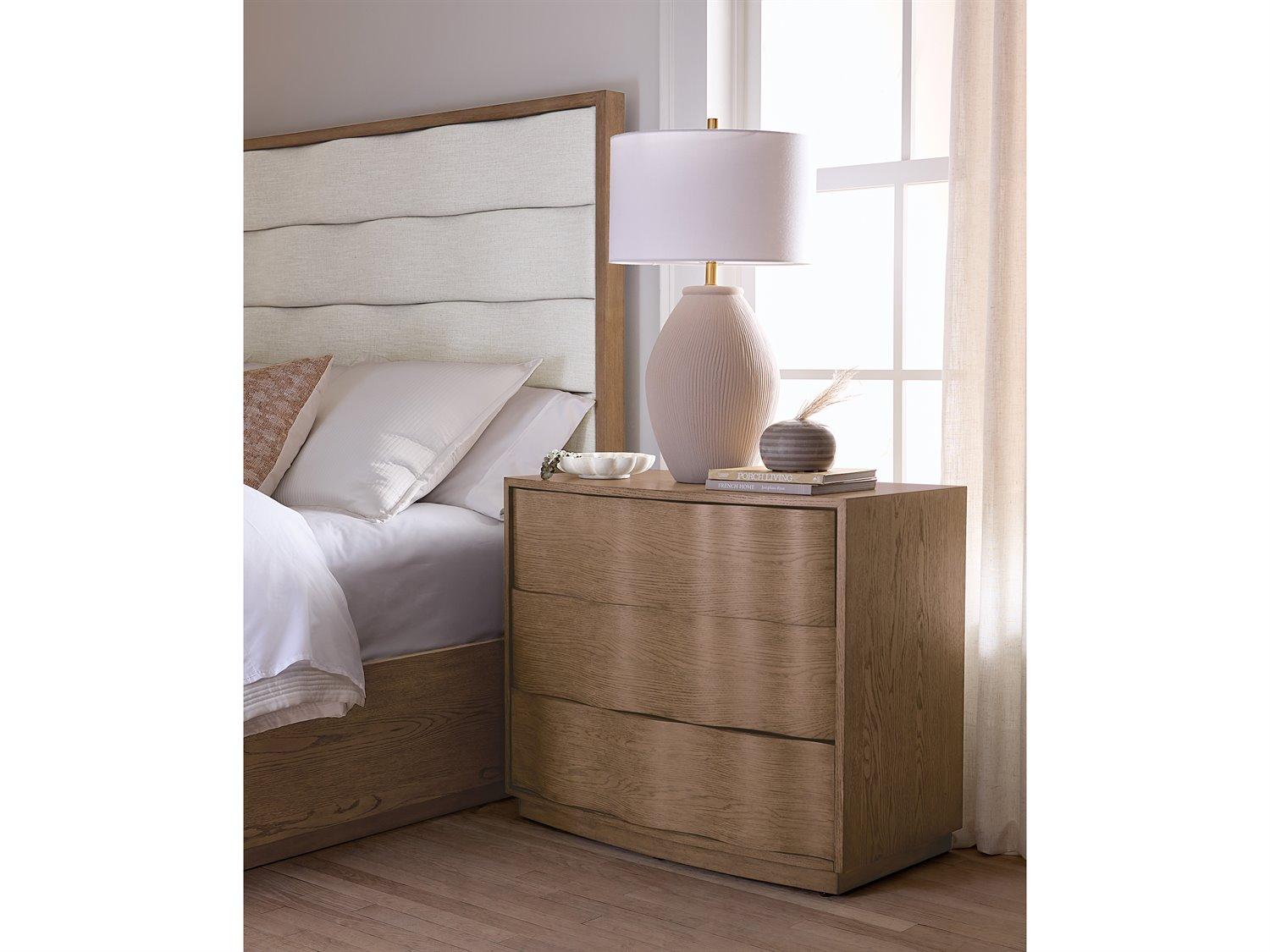 Hooker Furniture Sonnet 3-Drawers Brown Oak Wood Dresser