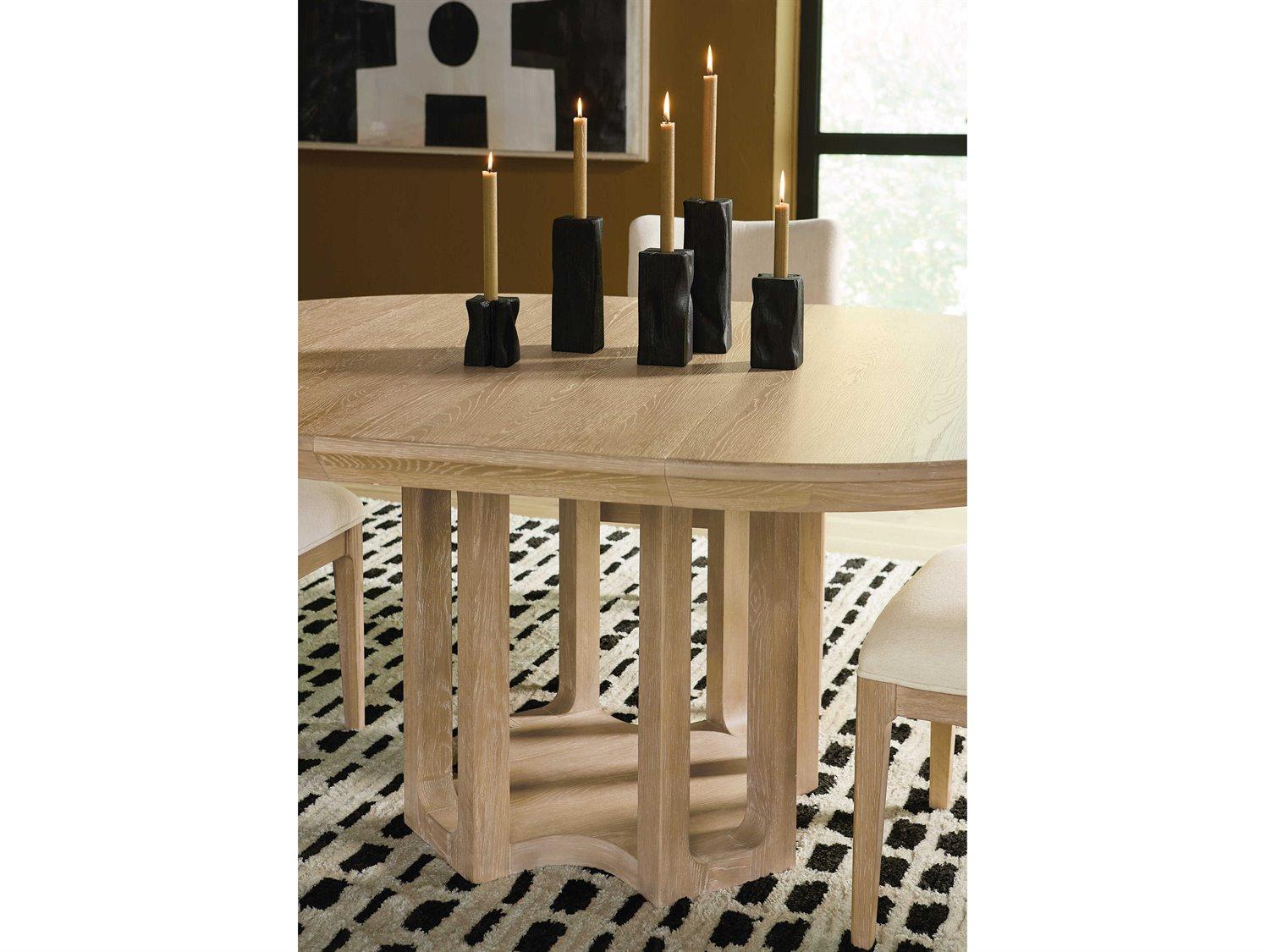 Hooker Furniture Banyon Bay Round Wood Desert Oak Dining Table