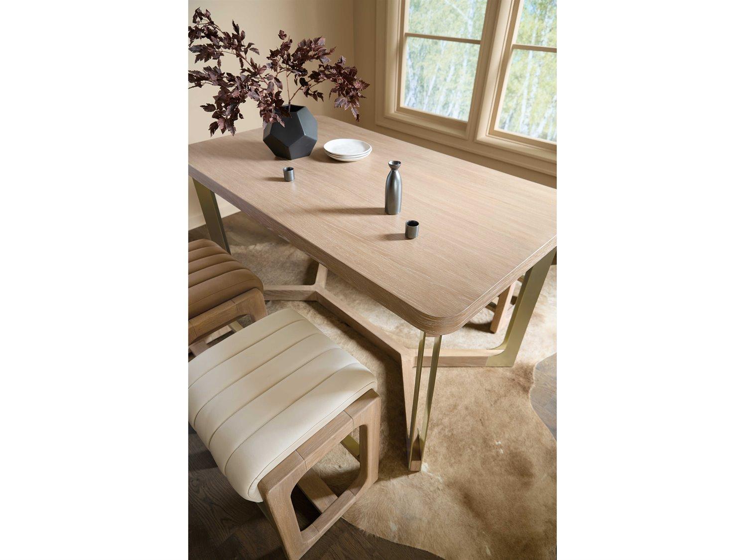 Hooker Furniture Banyon Bay Rectangular Wood Desert Oak Dining Table