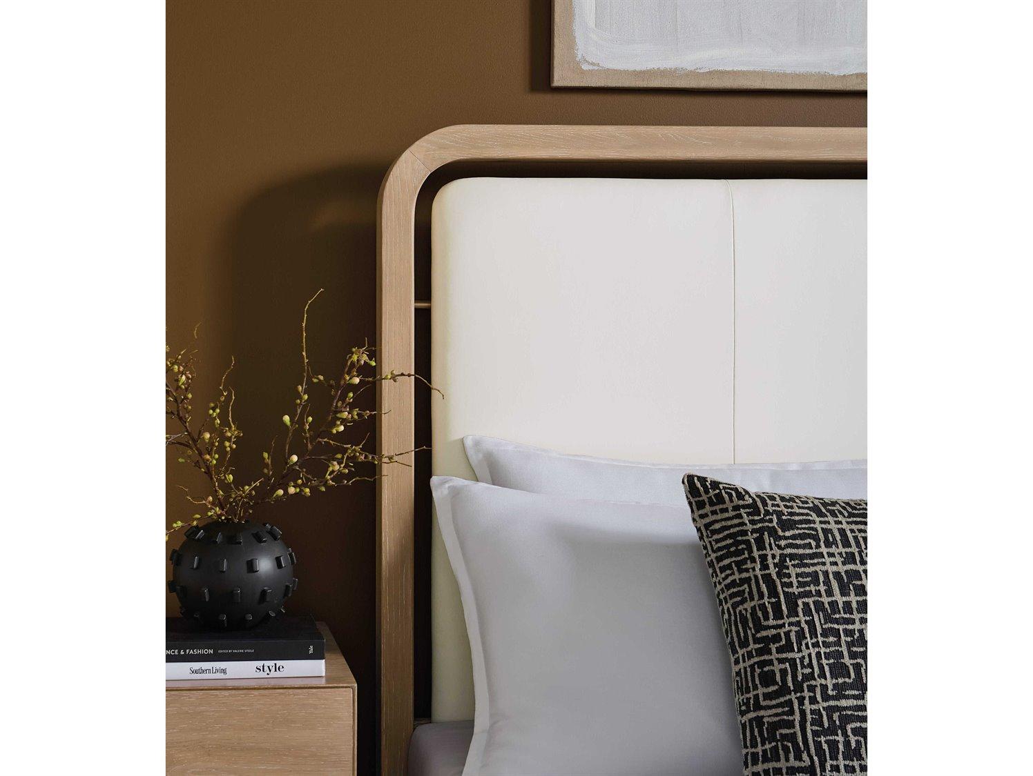 Hooker Furniture Banyon Bay Desert Oak Wood Queen Platform Bed