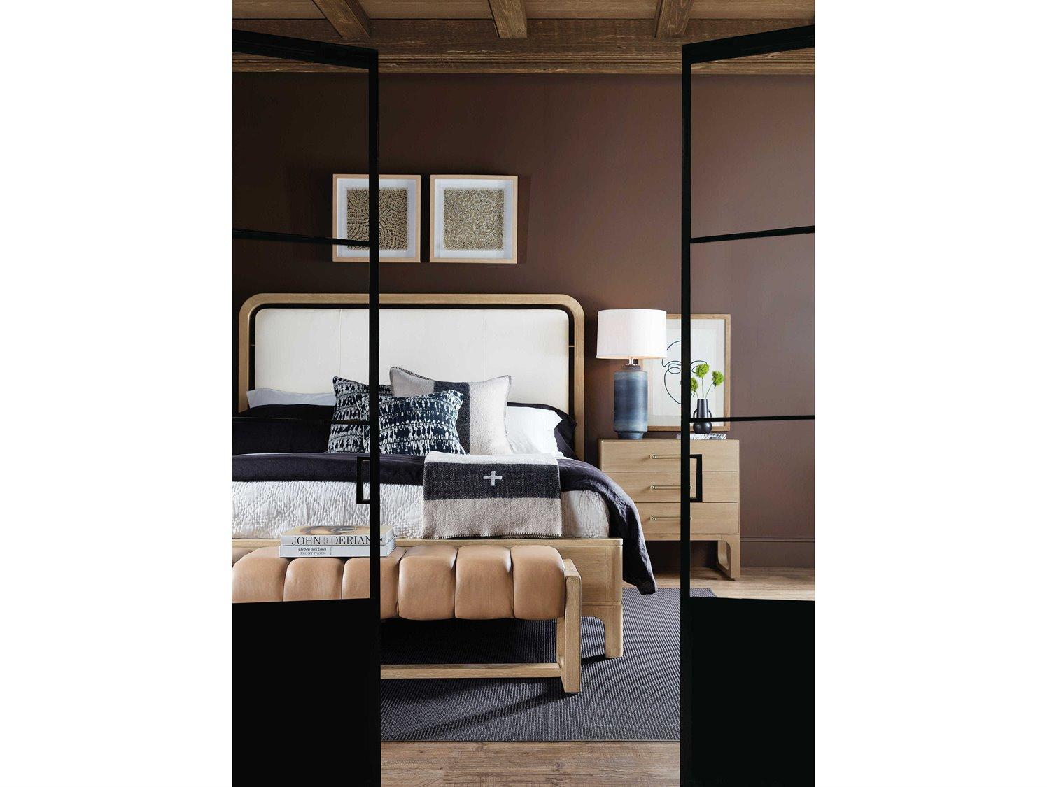 Hooker Furniture Banyon Bay Desert Oak Wood California King Platform Bed