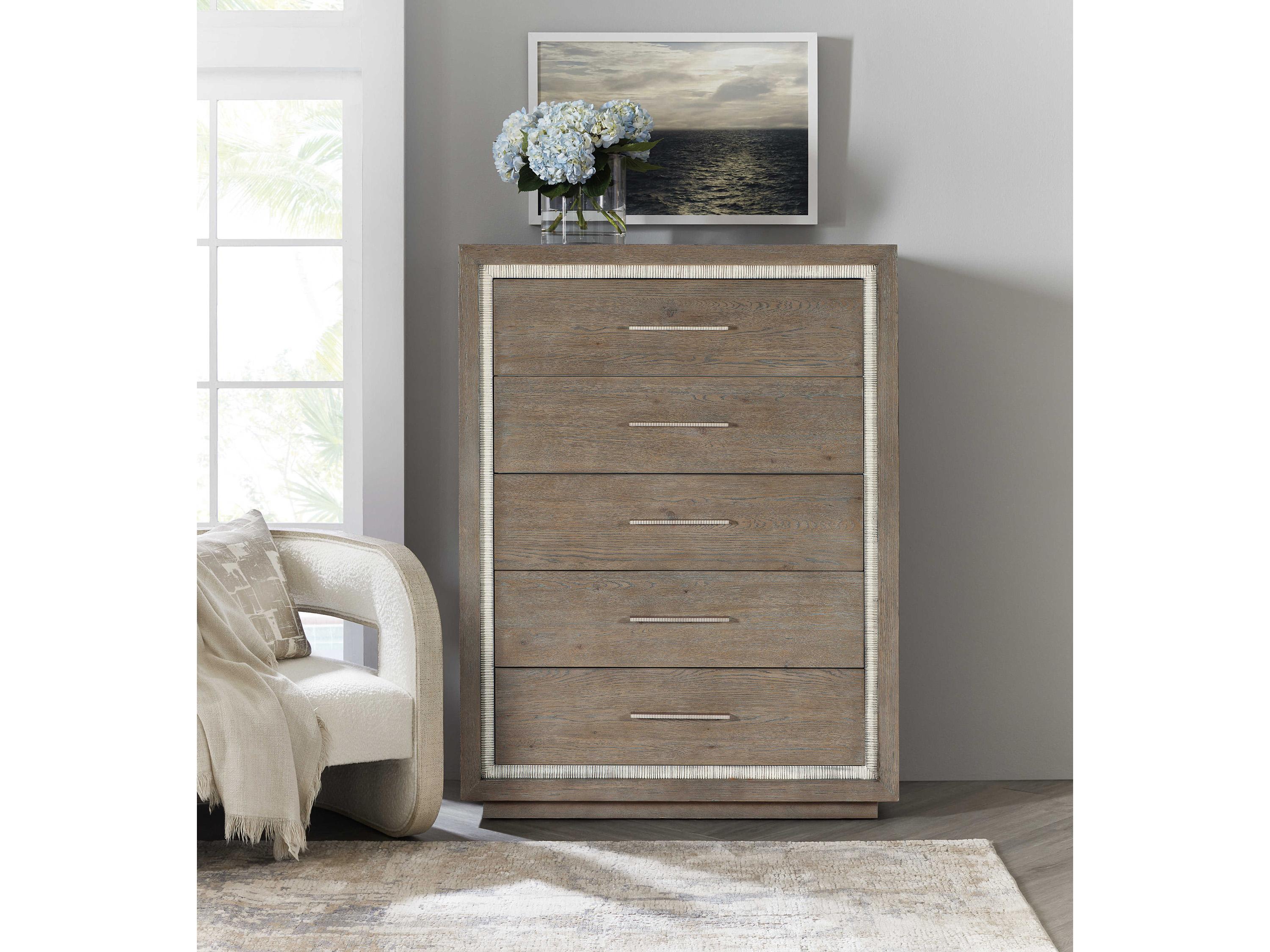 Hooker Furniture Serenity 5-Drawers Gray Cedar Wood Accent Chest