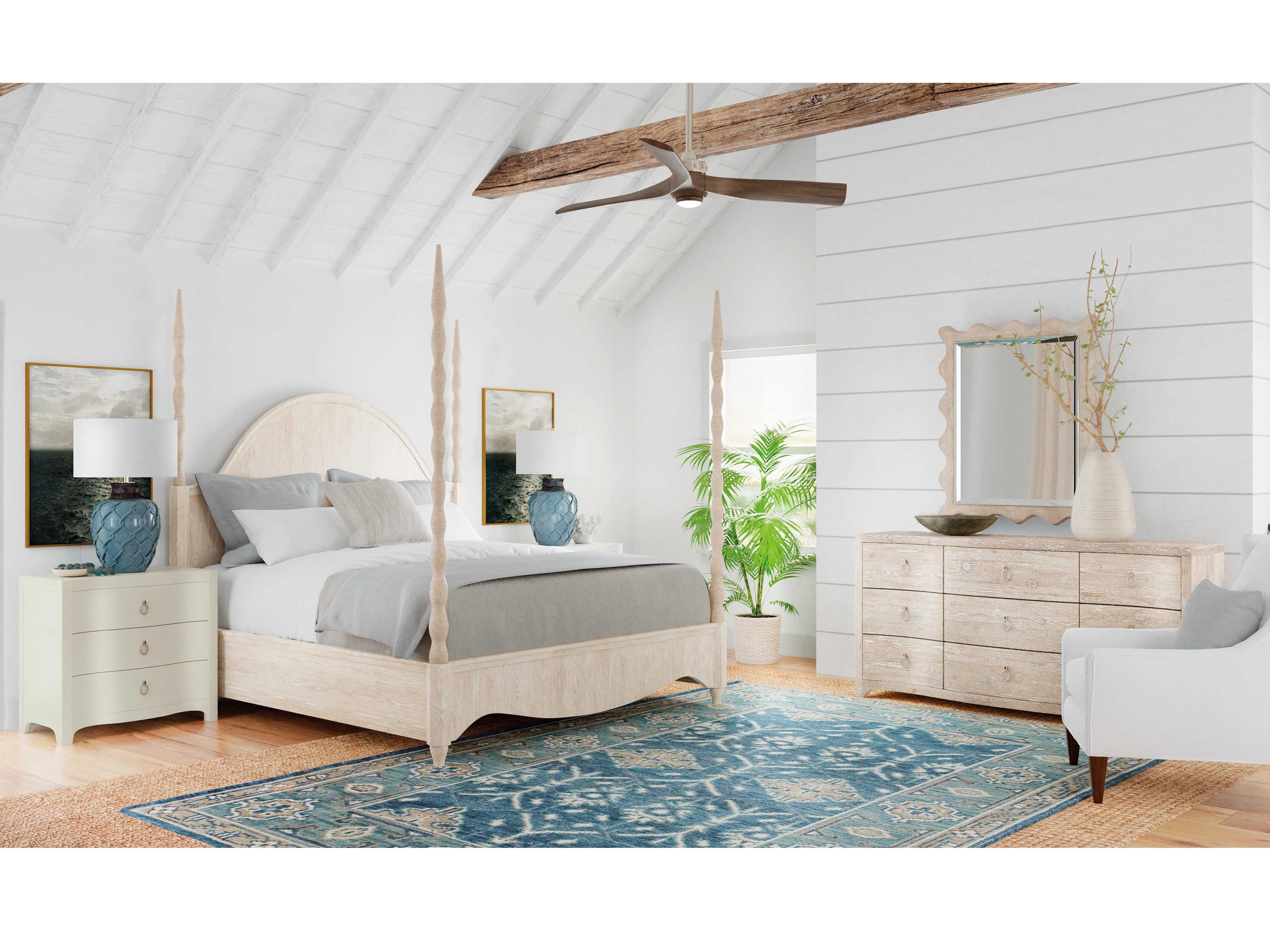 Hooker Furniture Serenity Harbour 9-Drawers White Cedar Wood Dresser