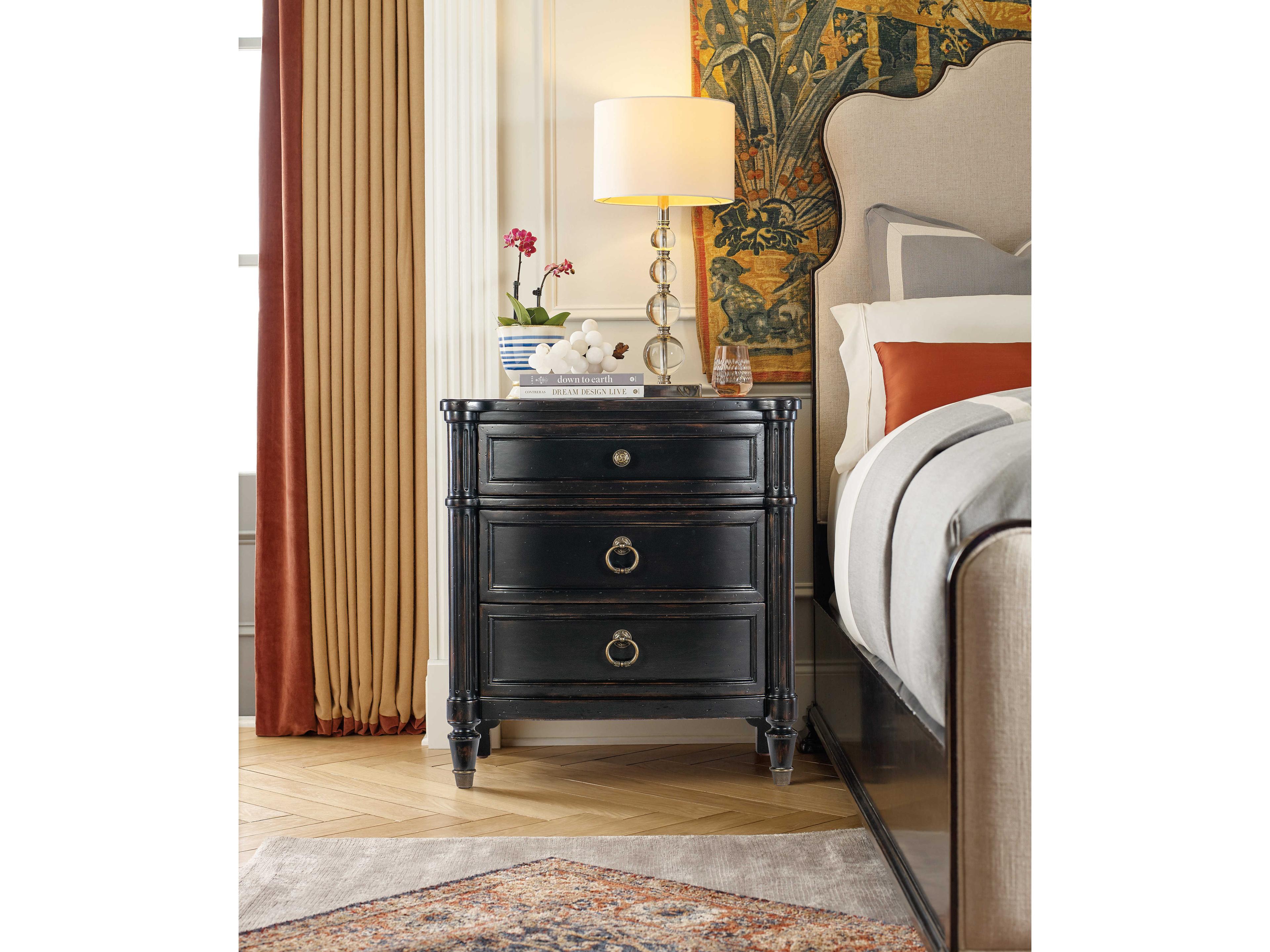 Hooker Furniture Charleston 3-Drawers Cherry Wood Nightstand